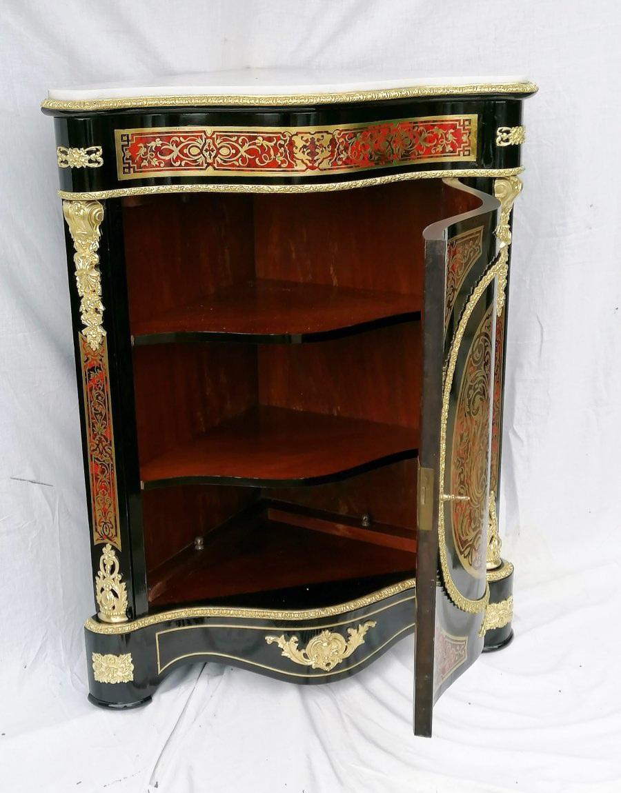 Corner Cupboard Cabinet Napoleon III in Boulle Marquetry, France, 19th Century In Good Condition In Paris, FR