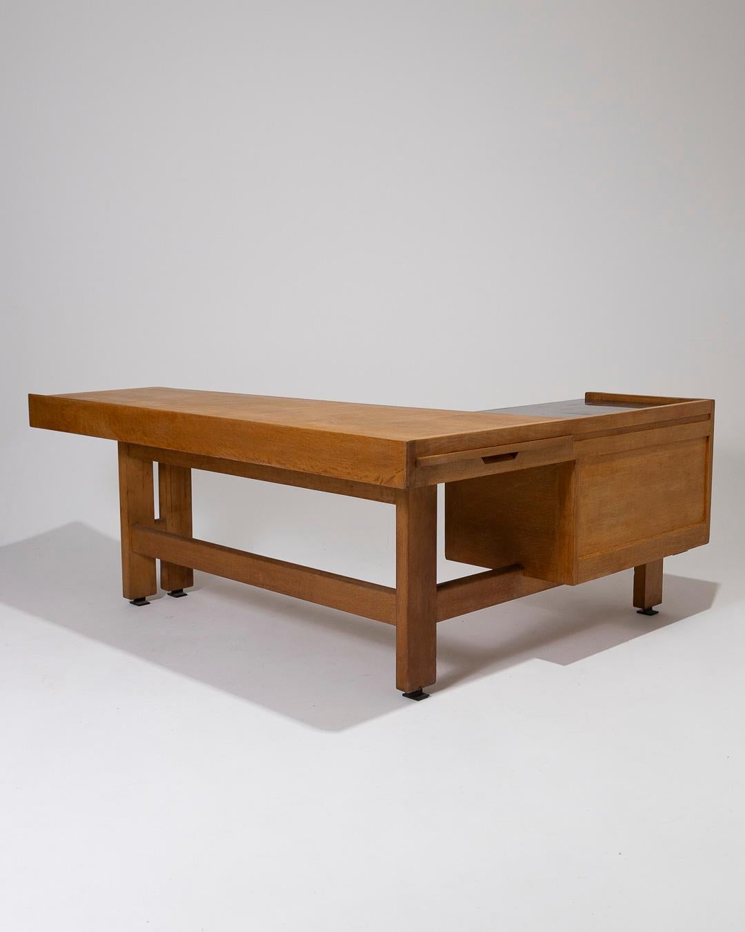 Corner desk in oak by Guillerme and Chambron, 1950s 1