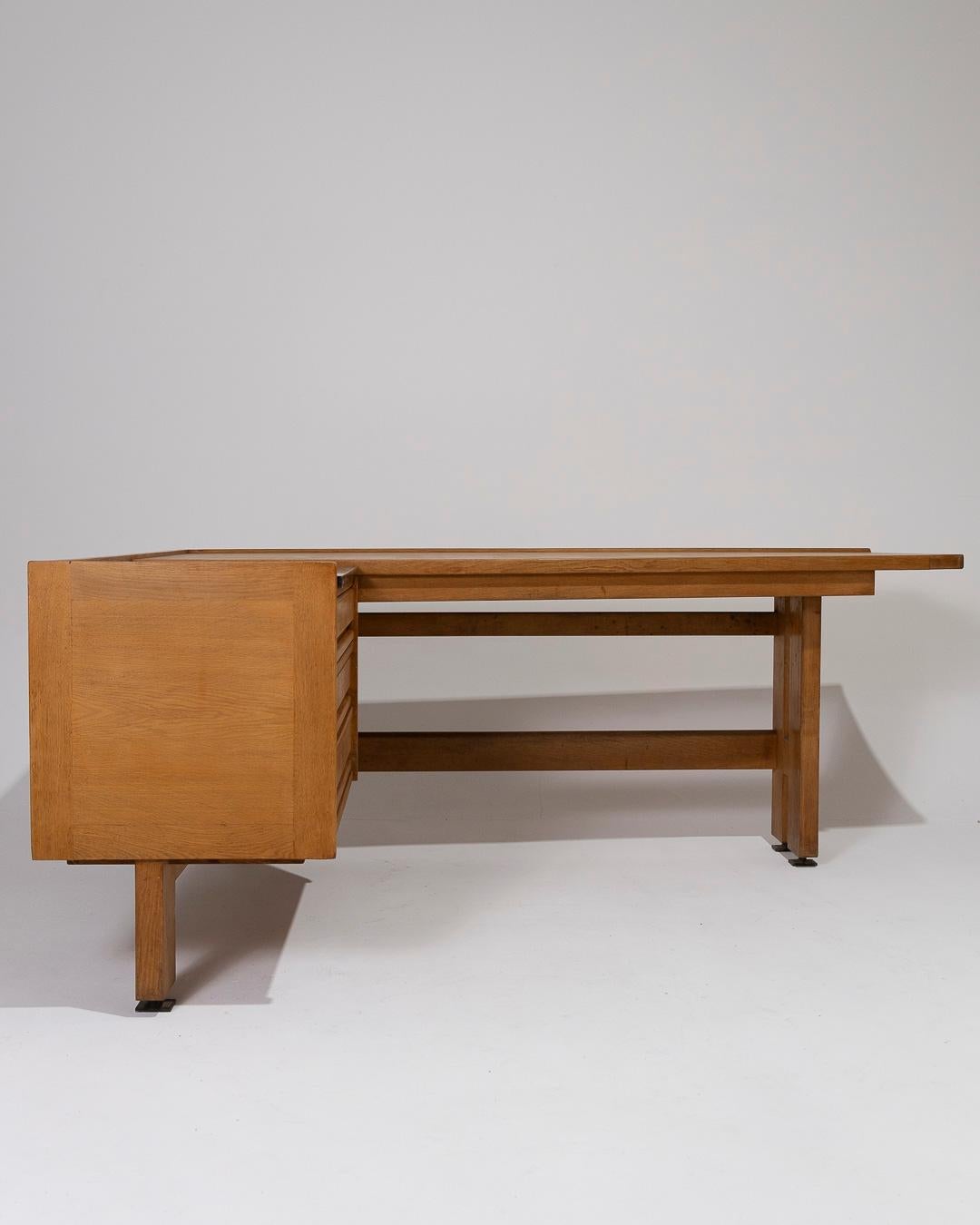Corner desk in oak by Guillerme and Chambron, 1950s 3
