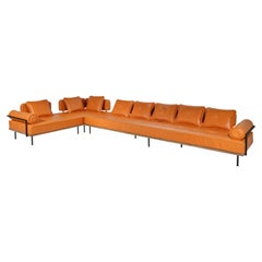 Ecksofa aus Leder aus aufgearbeitetem Hartholz und sandgegossenem Messing, von P. Tendercool