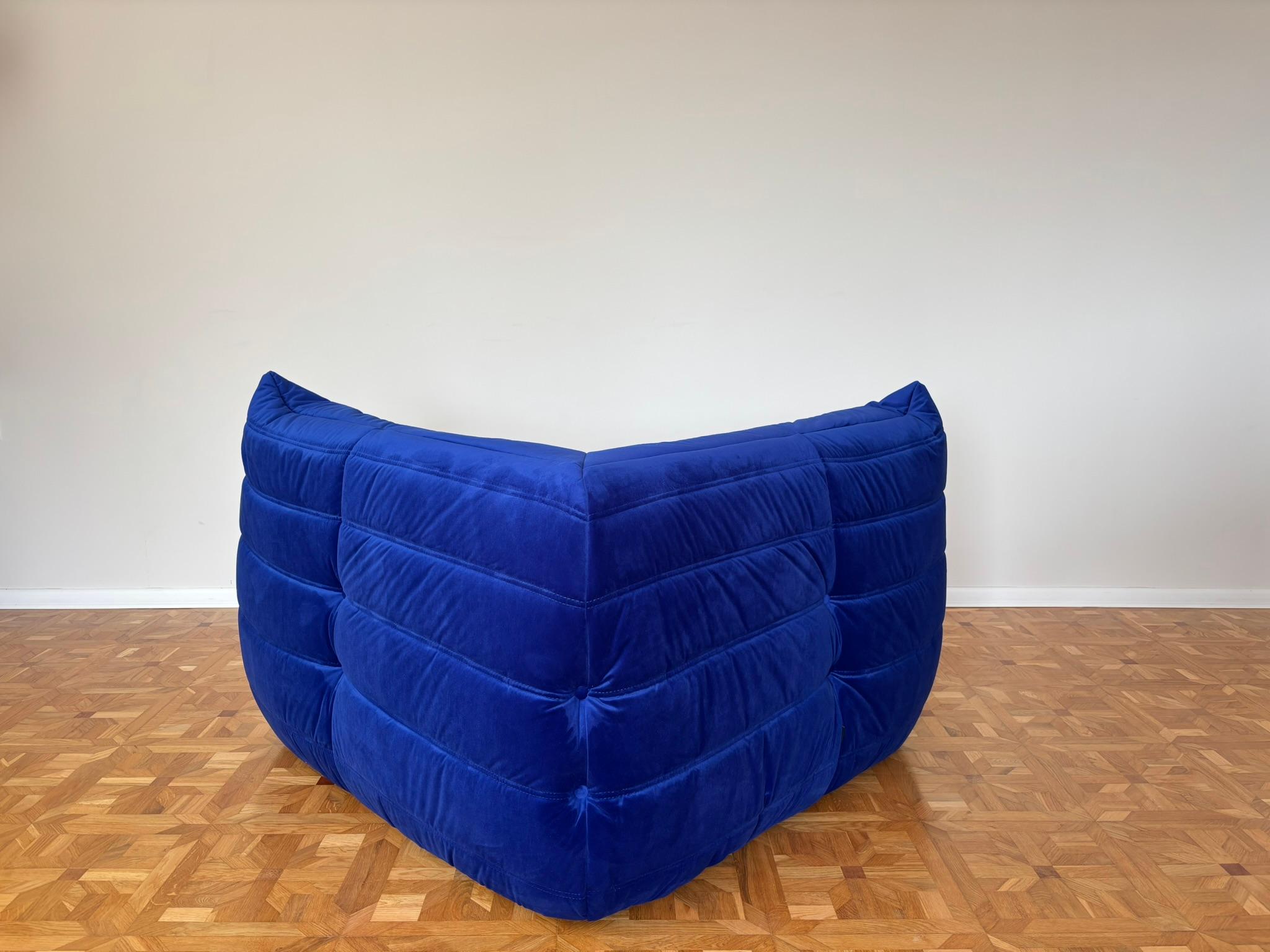 Textile Canapé d'angle Togo de Michel Ducaroy pour Ligne Roset en vente
