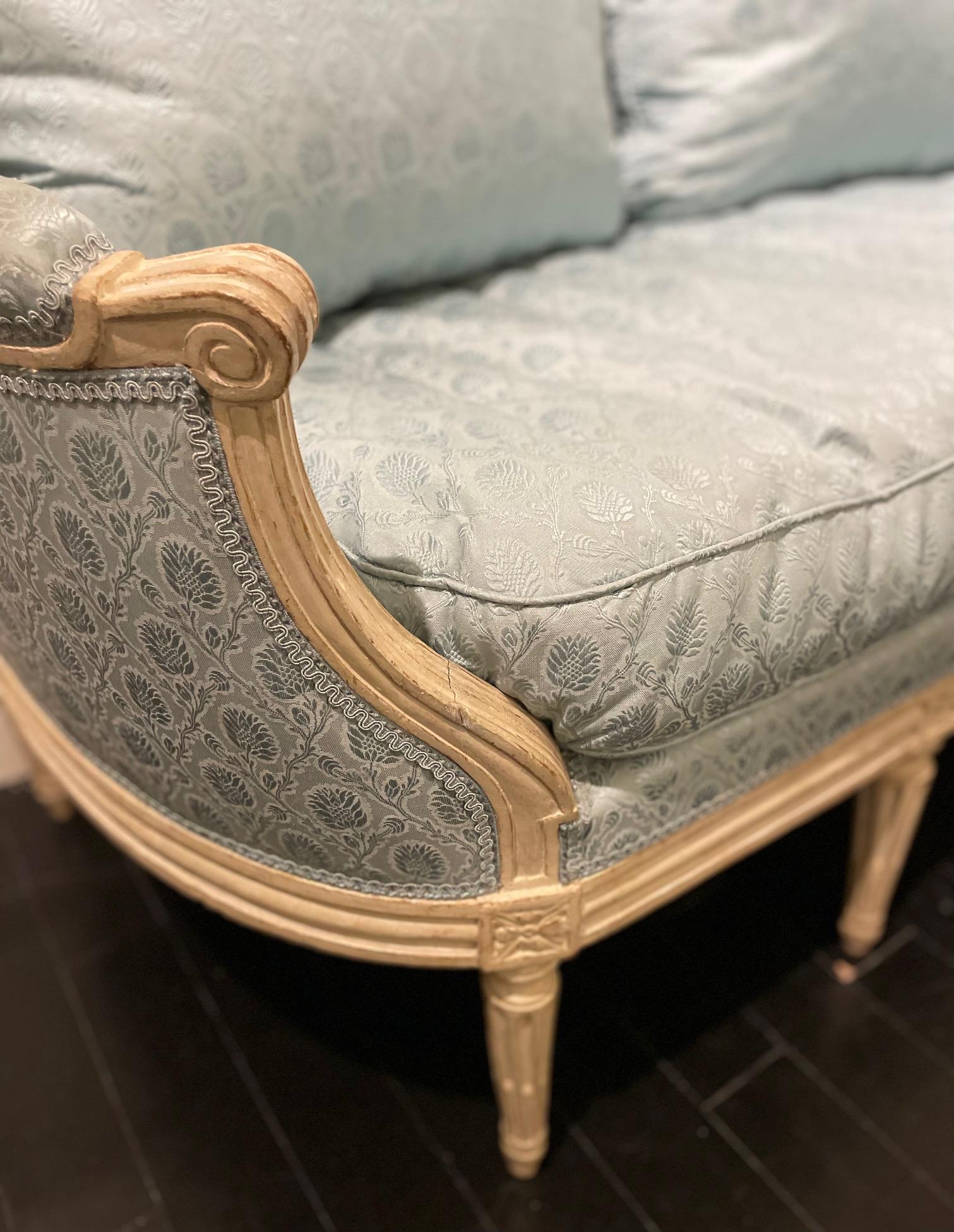 Sofá Banqueta de Esquina Atribuido a la Maison Jansen, Estilo Francés Luis XVI en venta 2