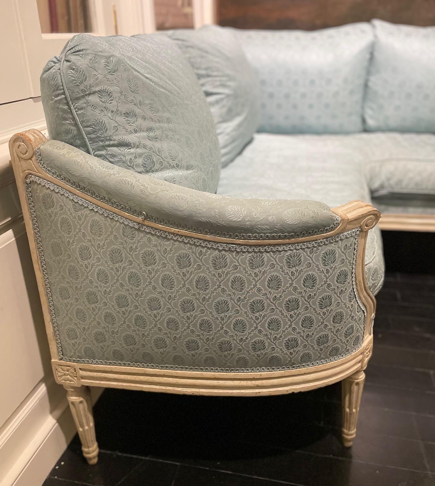 Sofá Banqueta de Esquina Atribuido a la Maison Jansen, Estilo Francés Luis XVI en venta 3