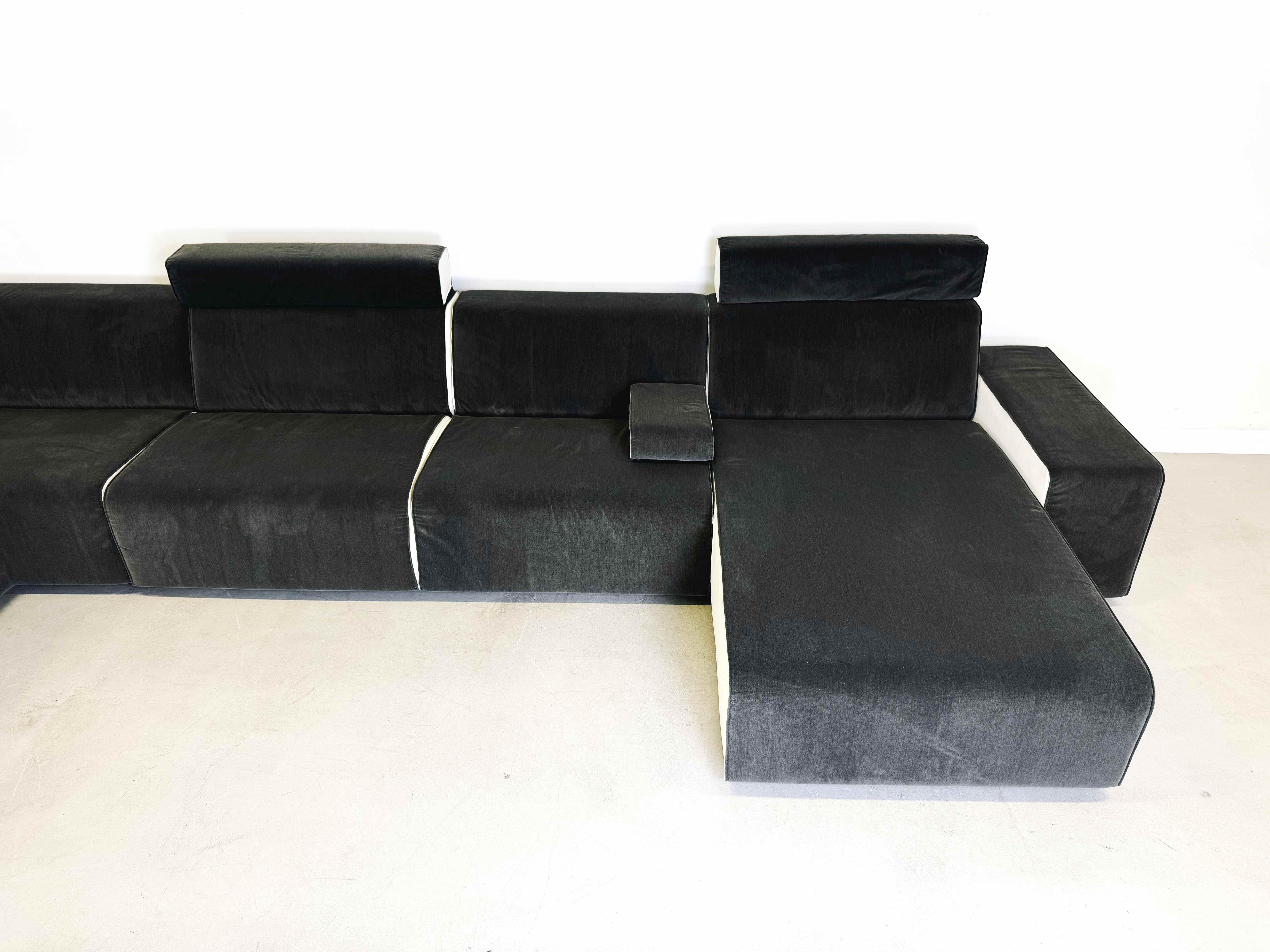 Canapé d'angle Couch COR Kelp tissu ( velours) cuir gris blanc design en vente 4