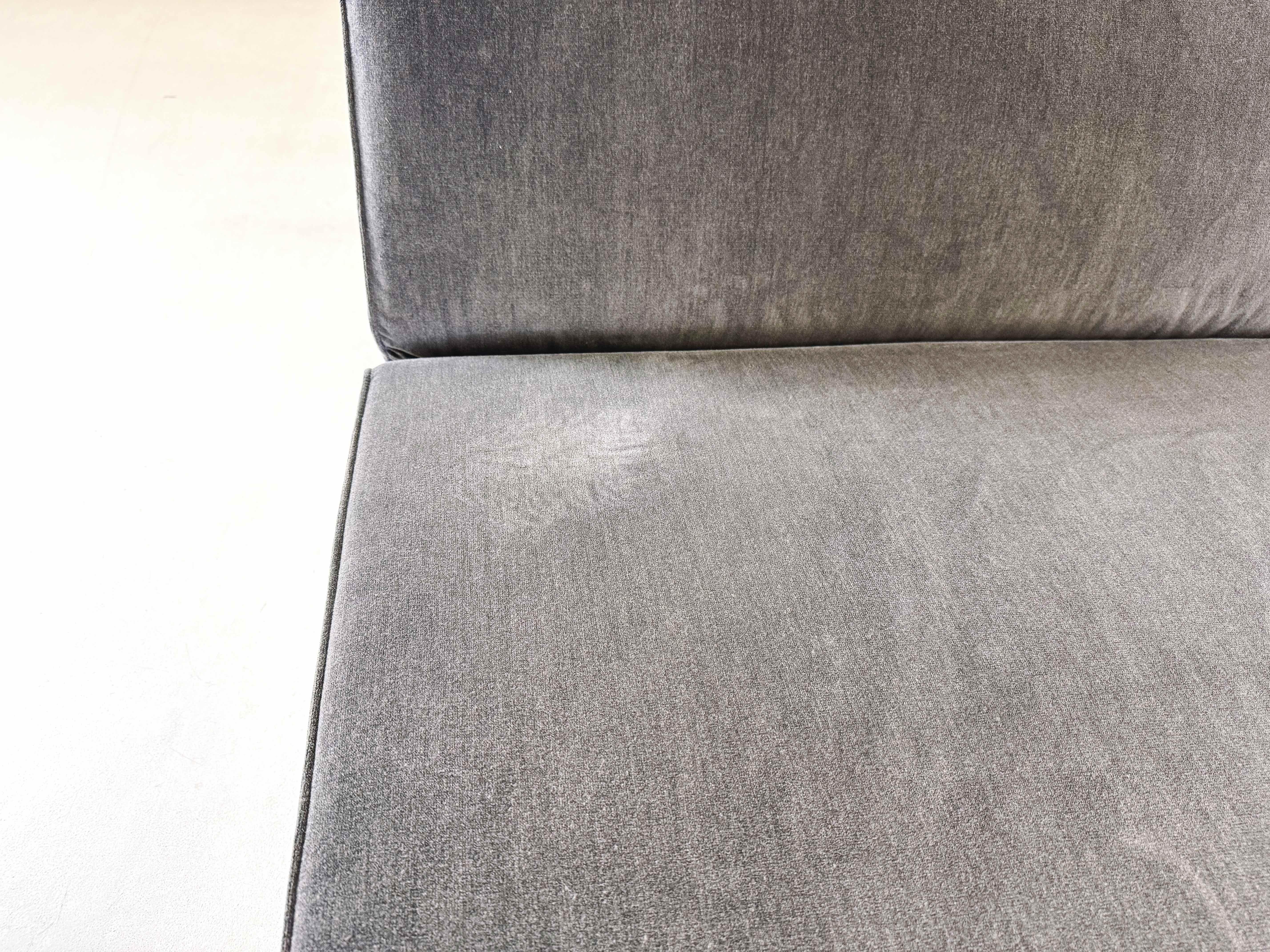 Canapé d'angle Couch COR Kelp tissu ( velours) cuir gris blanc design en vente 7