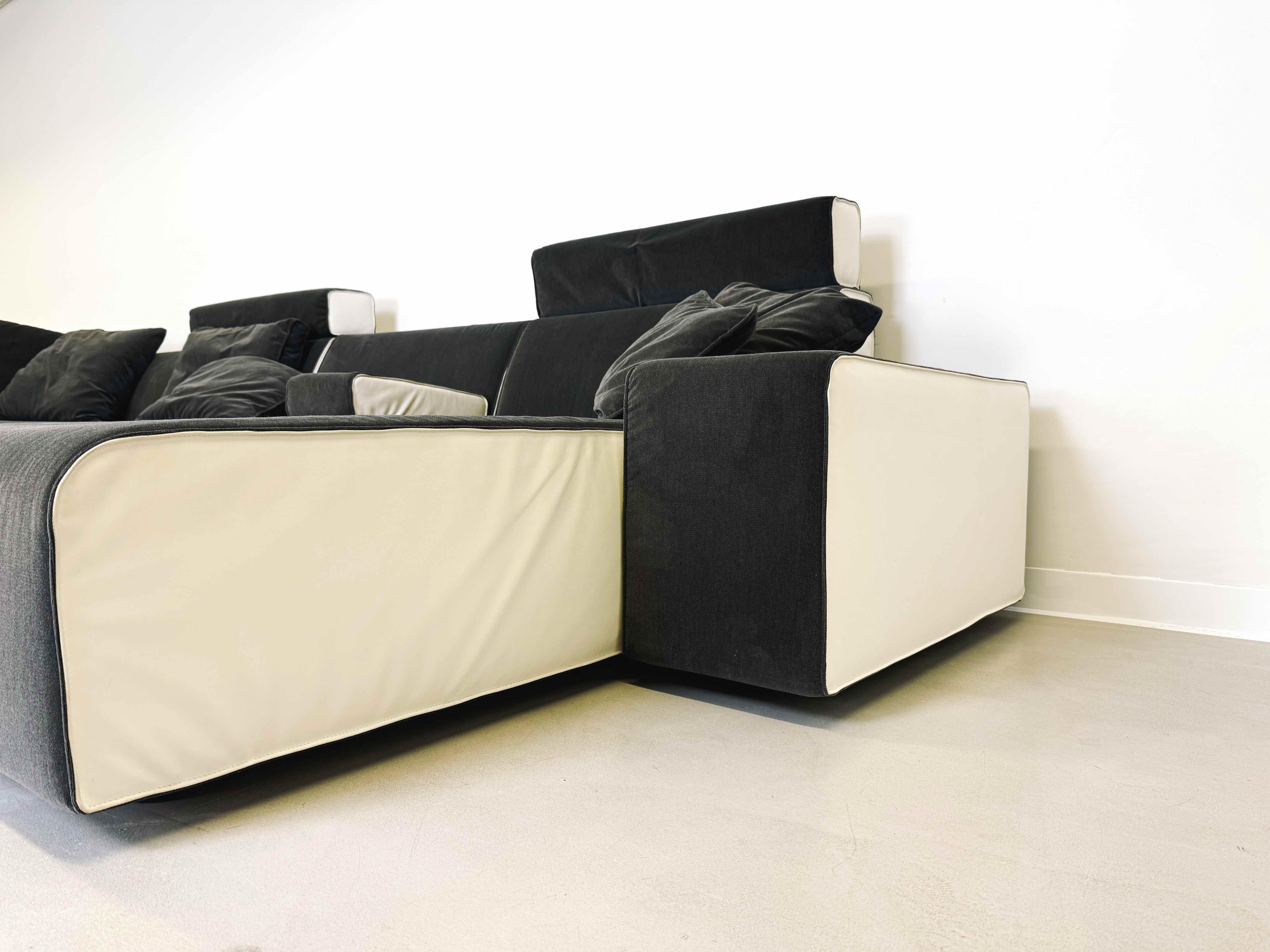XXIe siècle et contemporain Canapé d'angle Couch COR Kelp tissu ( velours) cuir gris blanc design en vente