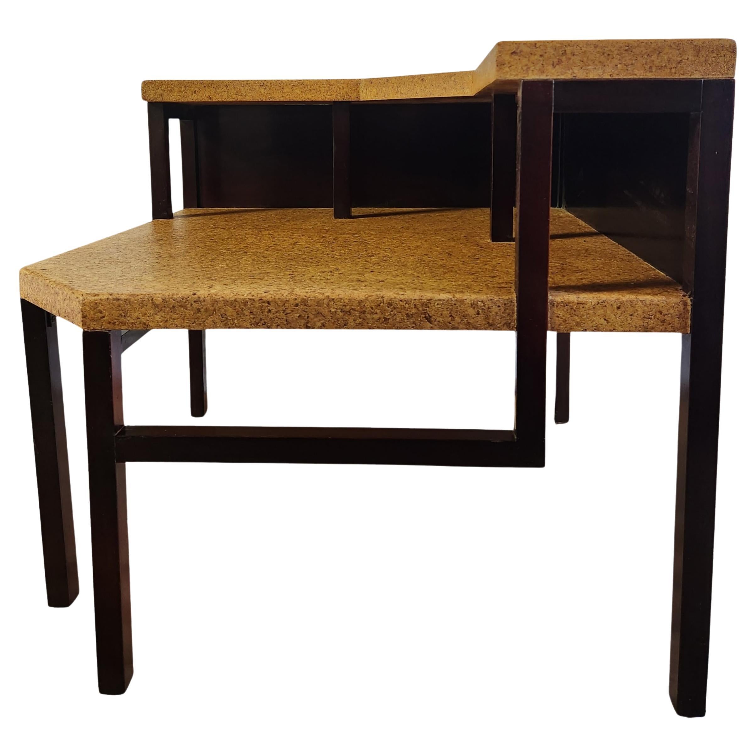 Table d'angle de Paul Frankl pour Johnson Furniture en vente