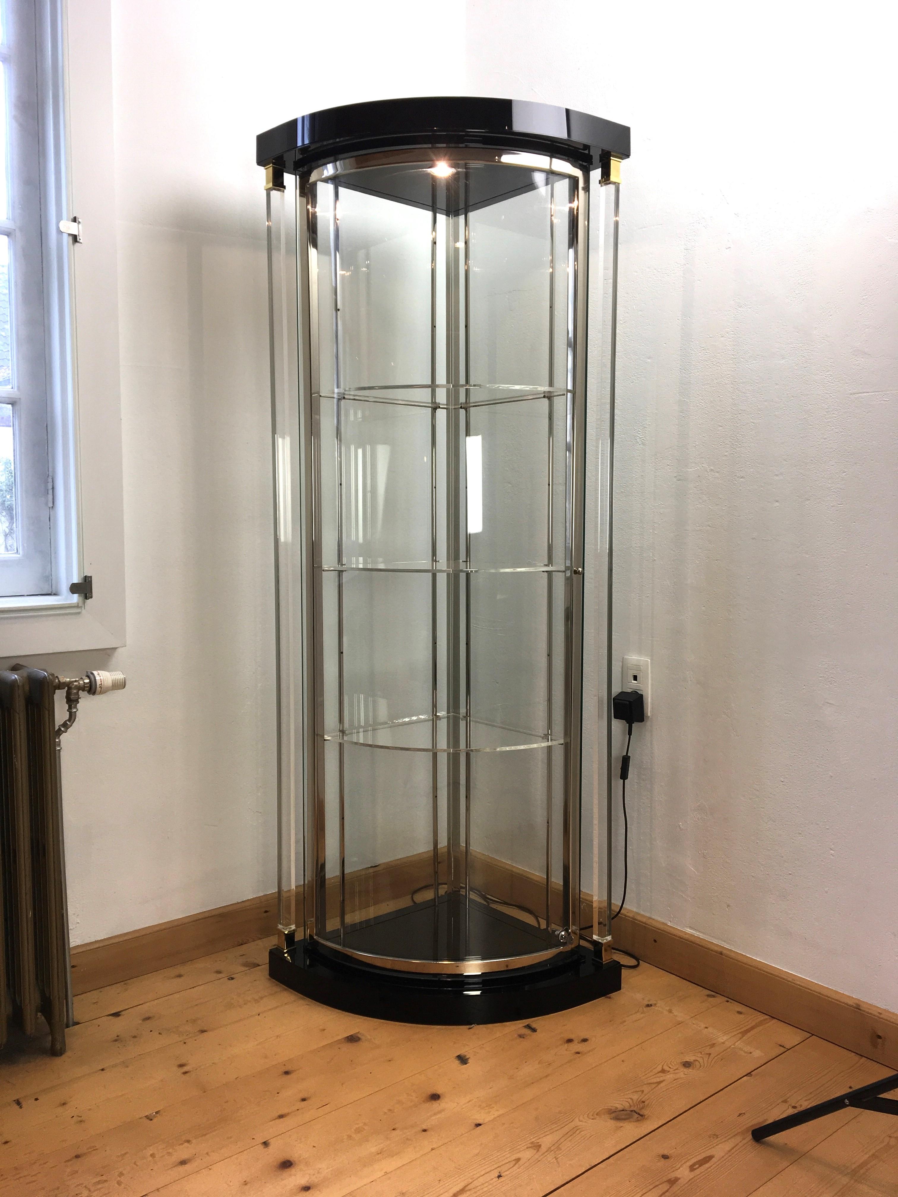 Belgian Corner Vitrine by Belgo Chrom, Glass and Lucite  For Sale