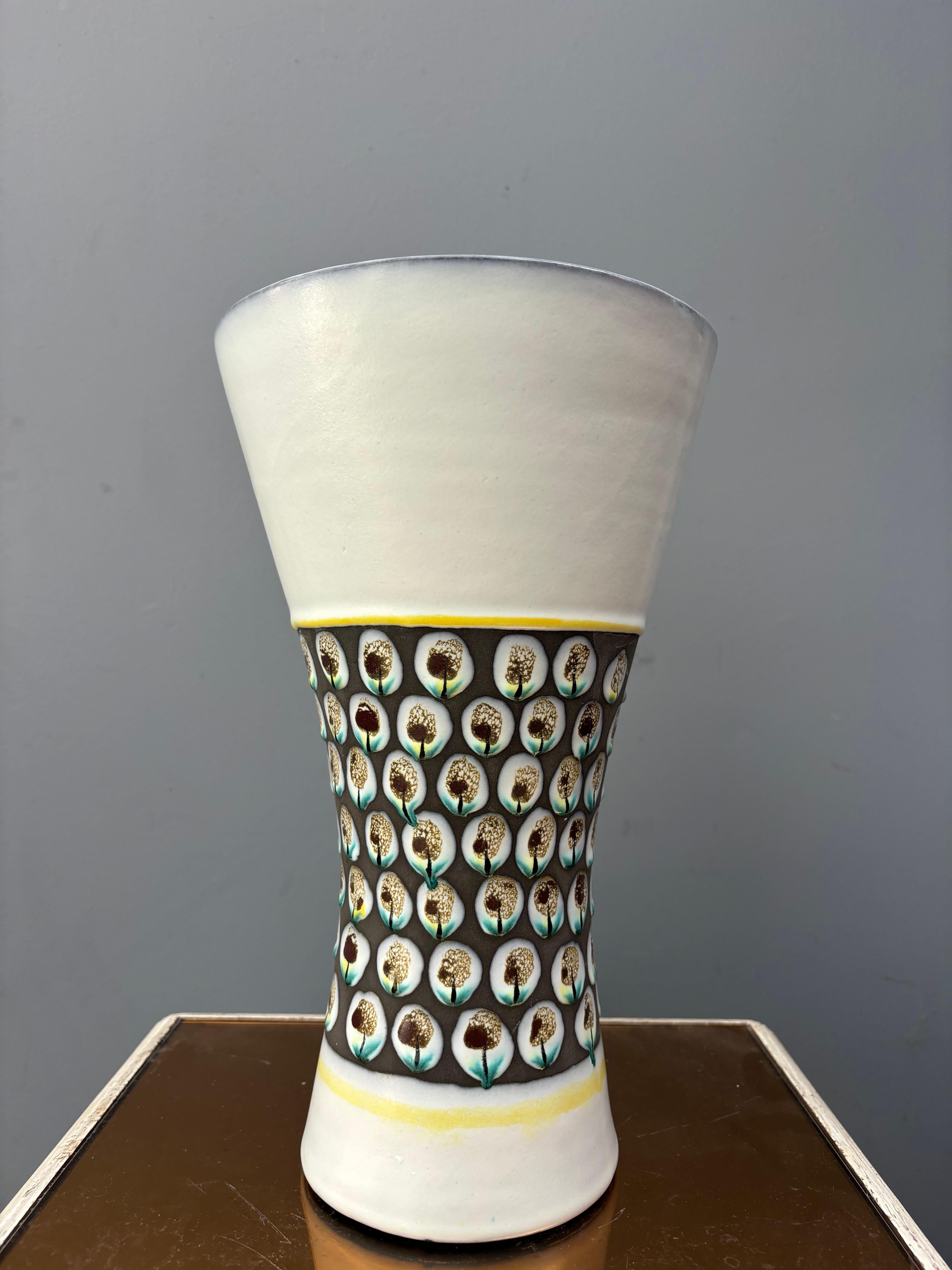 Cornet vase by Roger Capron For Sale 5