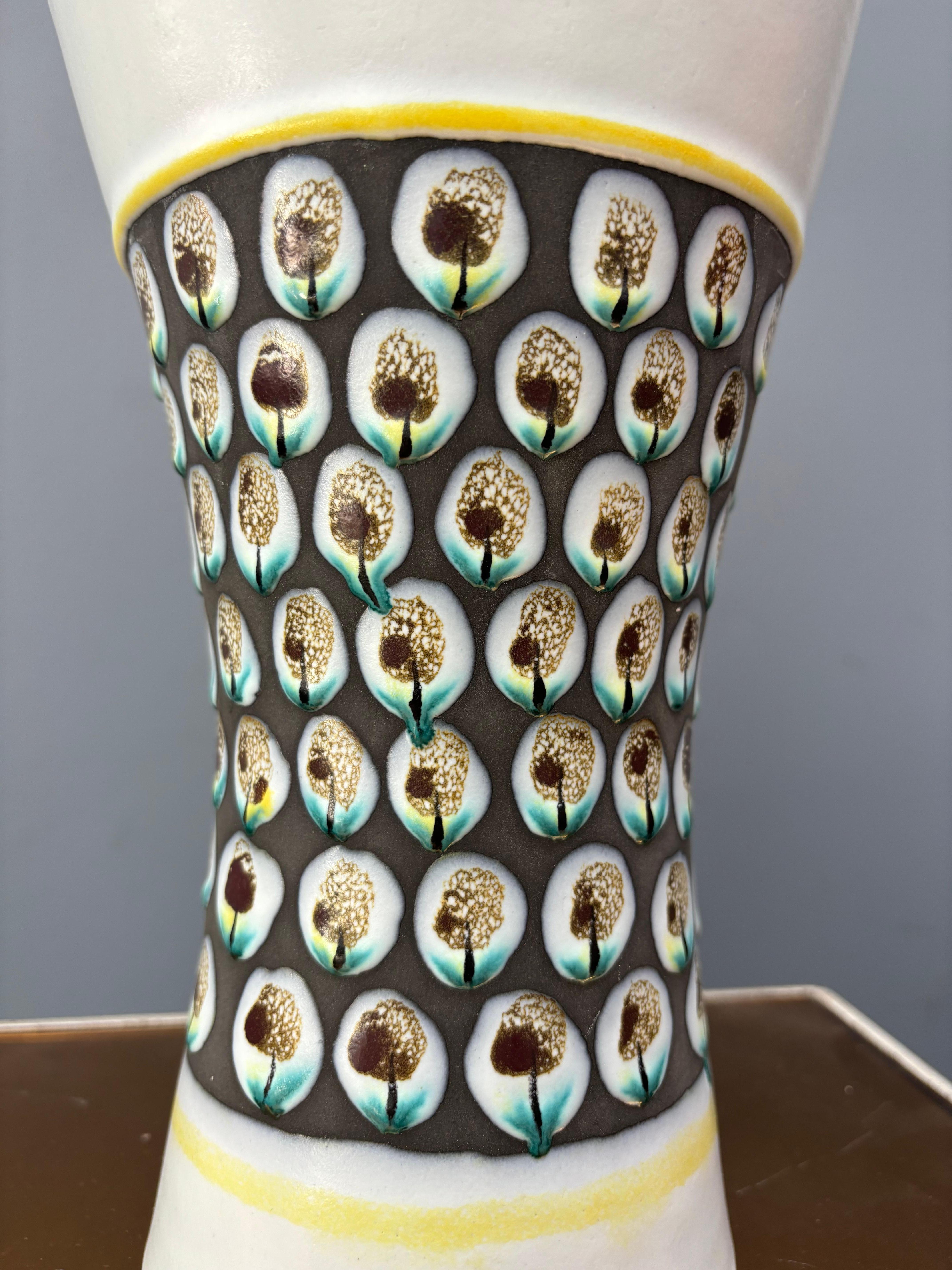 Cornet vase by Roger Capron For Sale 6