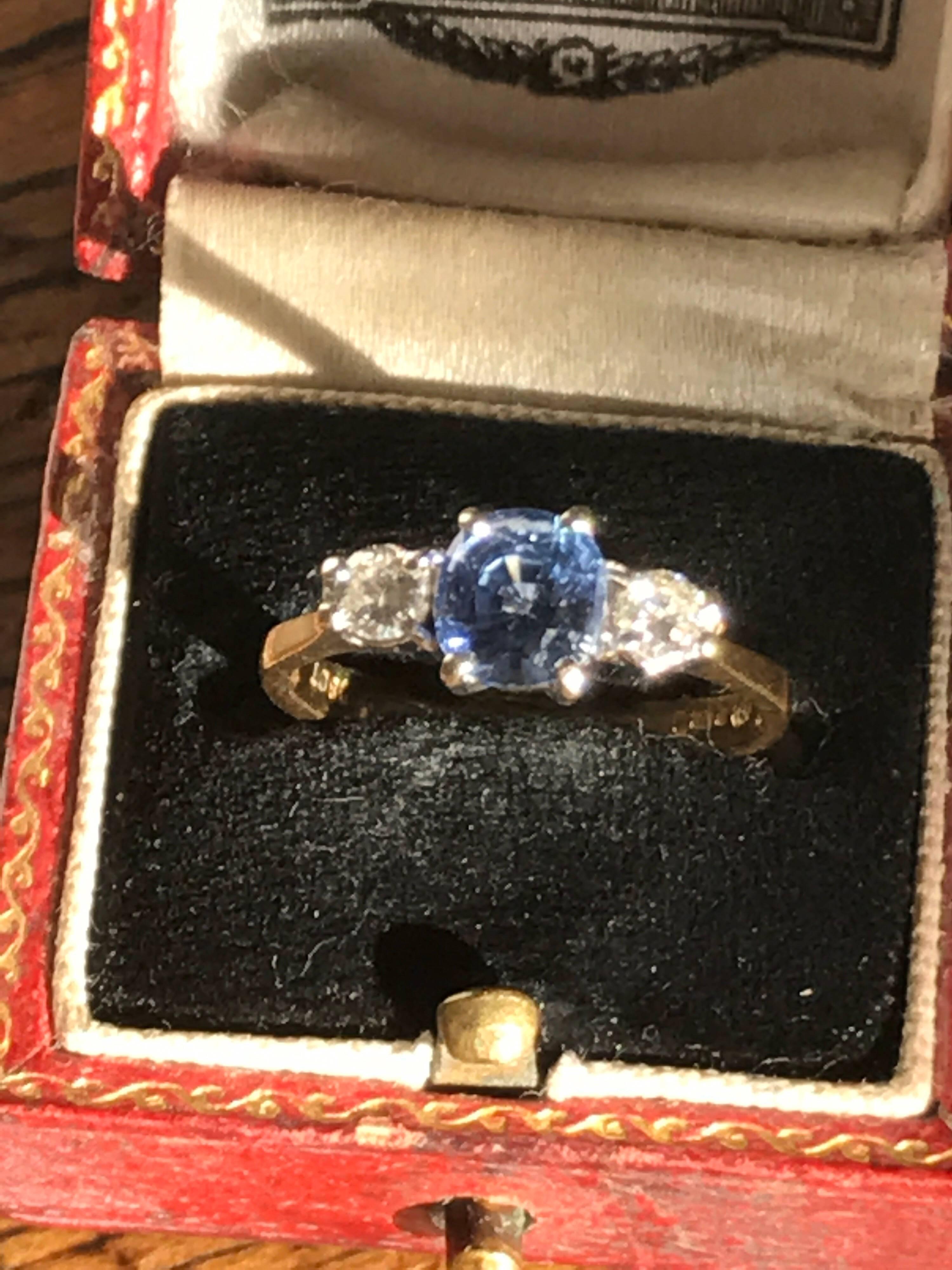 cornflower blue sapphire engagement rings