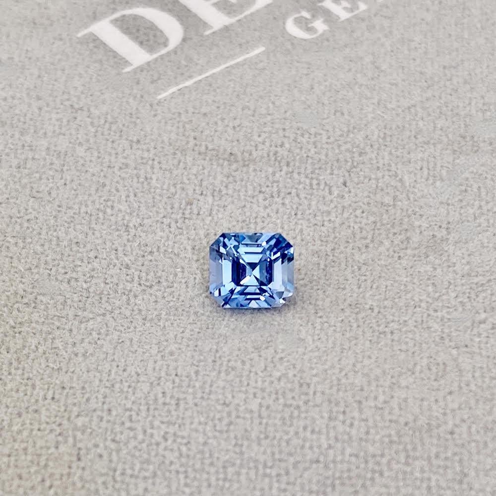 Modern Cornflower Blue Sapphire 1.50 ct Emerald Cut Unheated Ceylon Natural, Loose Gems For Sale