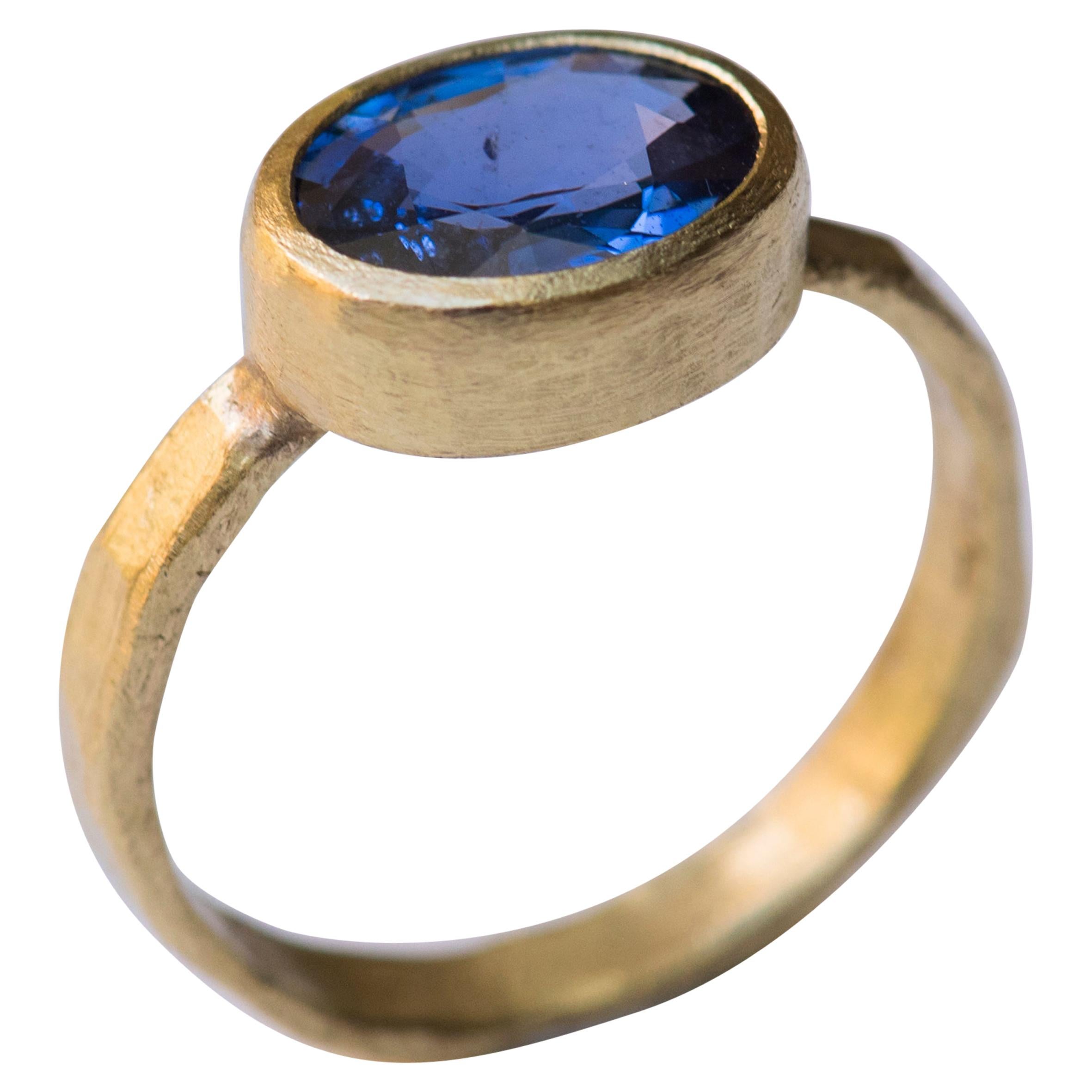 Cornflower Blue Sapphire 18 Karat Gold Ring Handmade by Disa Allsopp For Sale