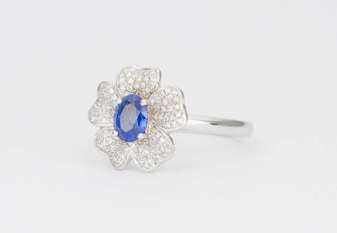 Oval Cut Cornflower Blue Sapphire 18K White Gold Ring Diamond Flower Petal Halo For Sale