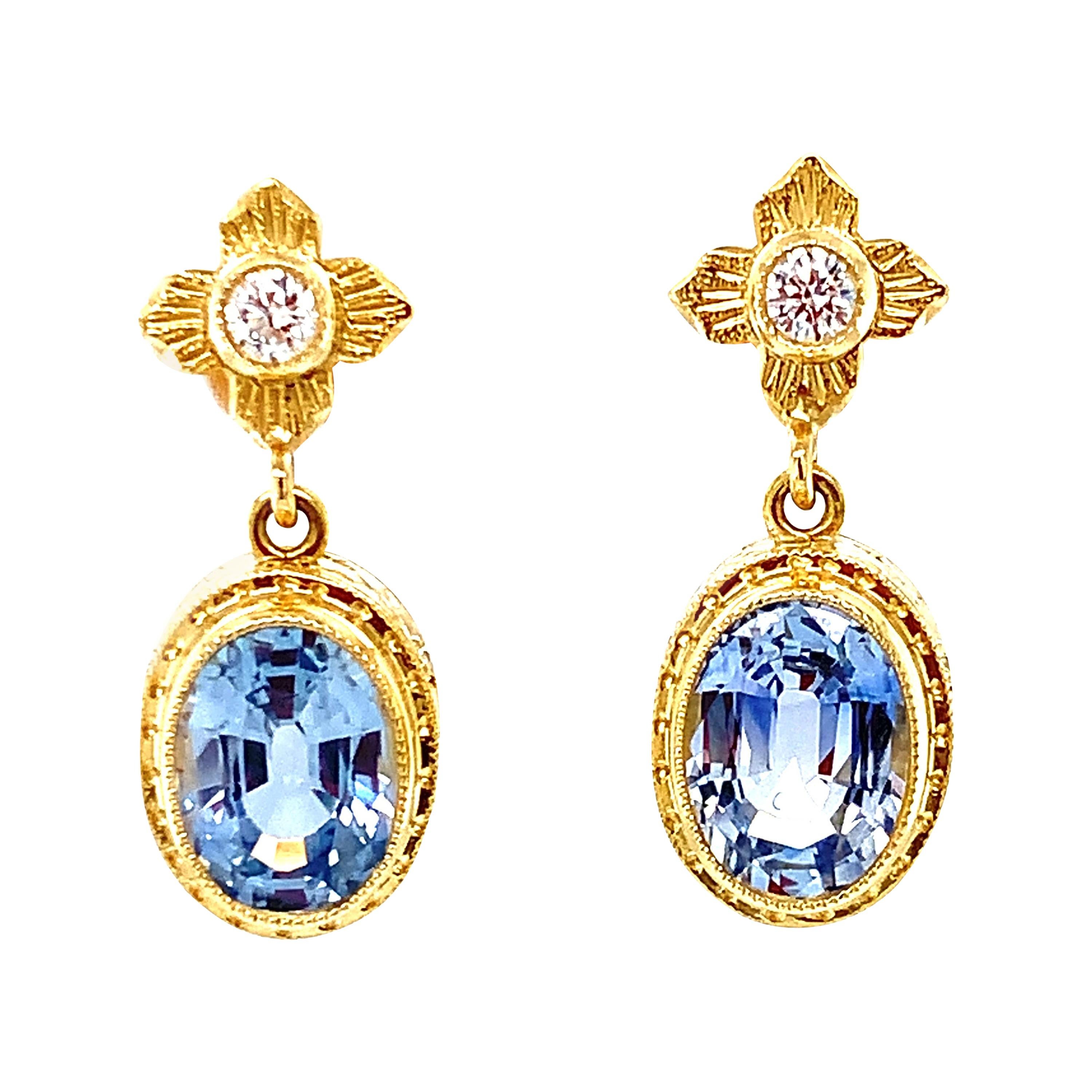 These elegant and sophisticated drop earrings feature brilliant 