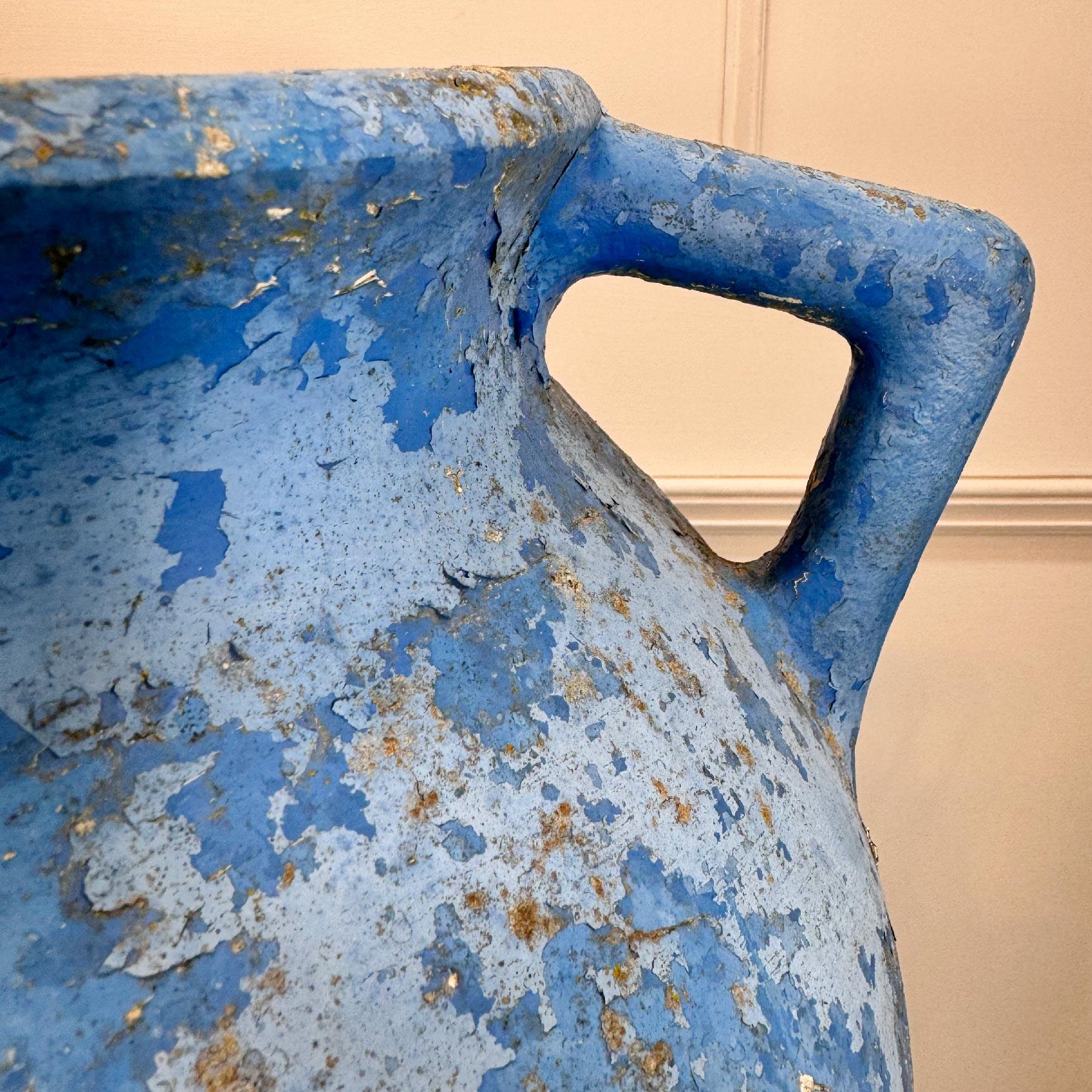 Fioriera Willy Guhl 'Marmite Cauldron' blu fiordaliso in vendita 2