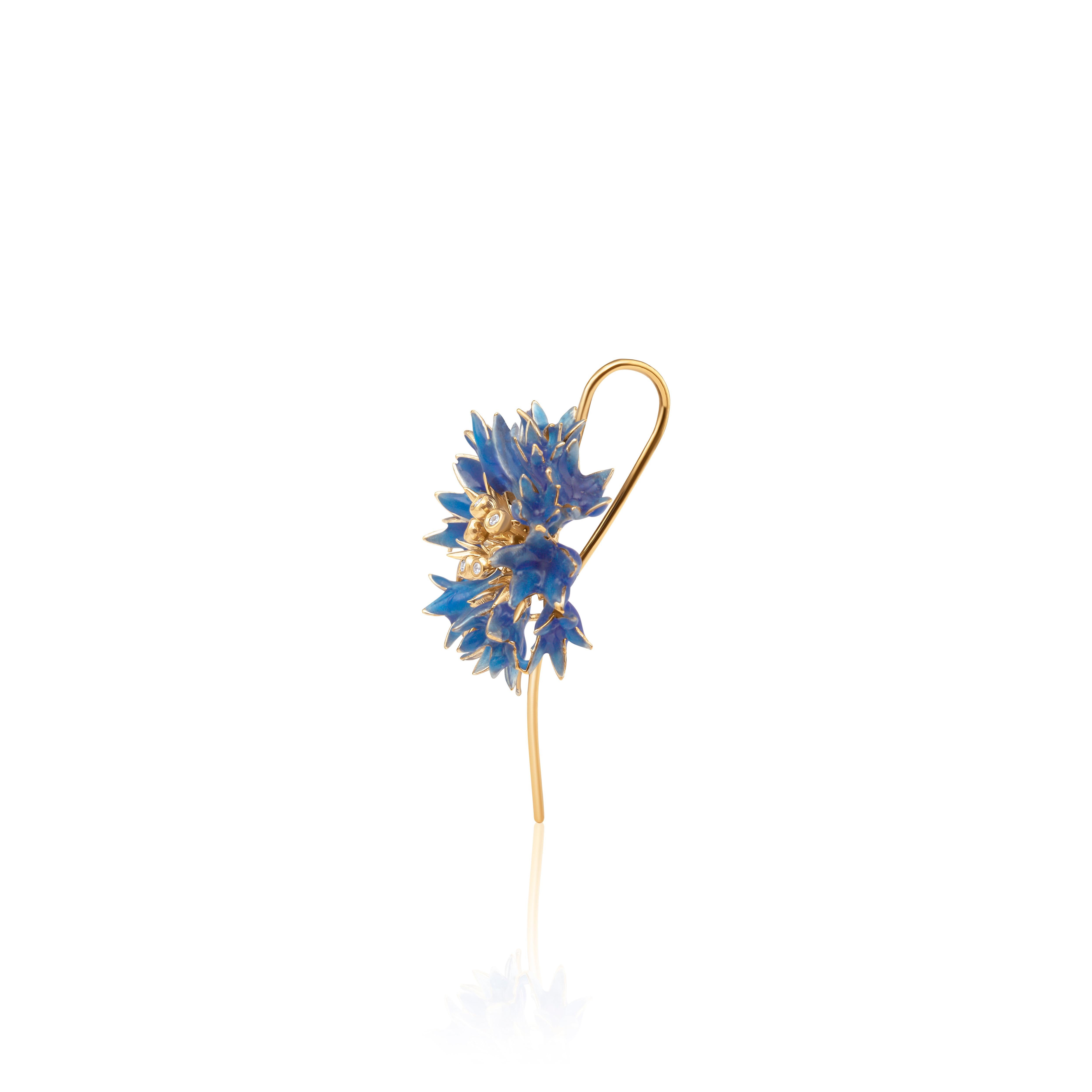 Art Déco Orecchini Fiordaliso, argento con vermeil d'oro 24k, diamanti e smalto sfumato in vendita