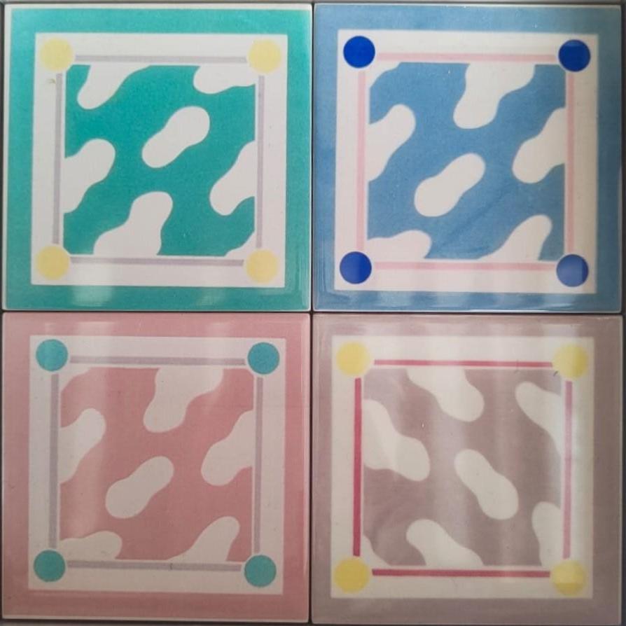 Modern frame with 4 tiles 
