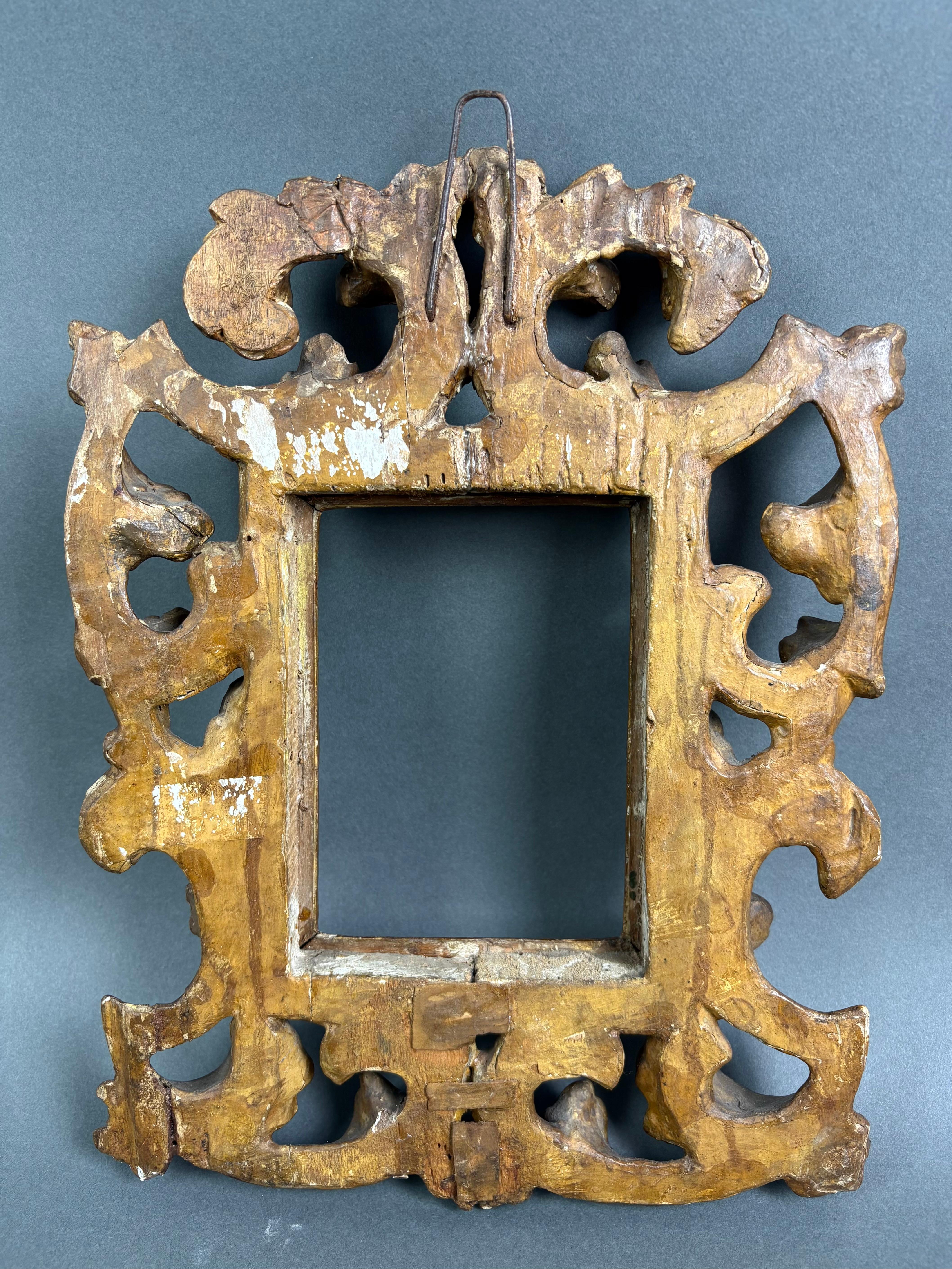18th Century and Earlier Cadre de collection baroque en bois doré Emilia 17e siècle en vente