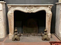 Cadre de cheminée en marbre blanc teinté Italie