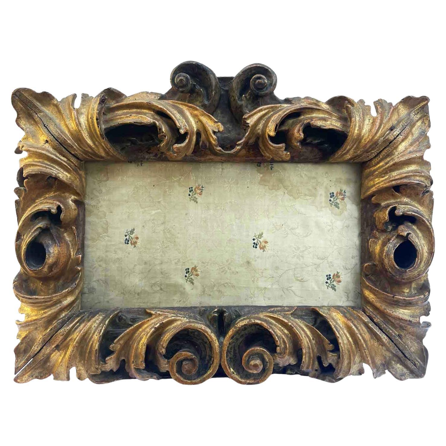 Italian Baroque Gilded Cartouche Sculpted Frame Early 1600s For Sale