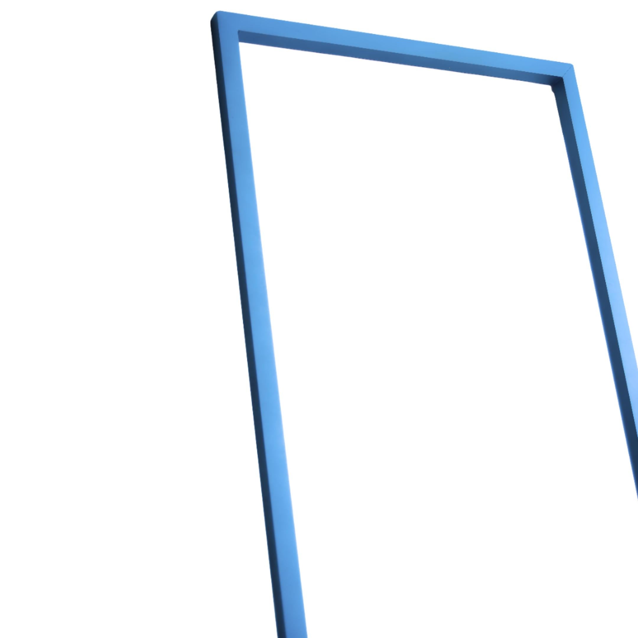 Lampadaire de Cornice  Pièce d'exception moderne en aluminium avec finition raffinée en vente 3
