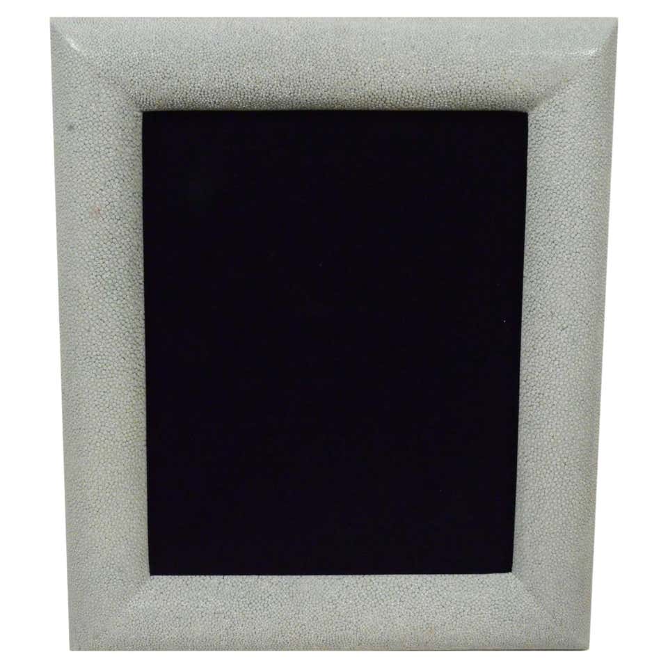 Europa Frames Vintage 45 For Sale on 1stDibs