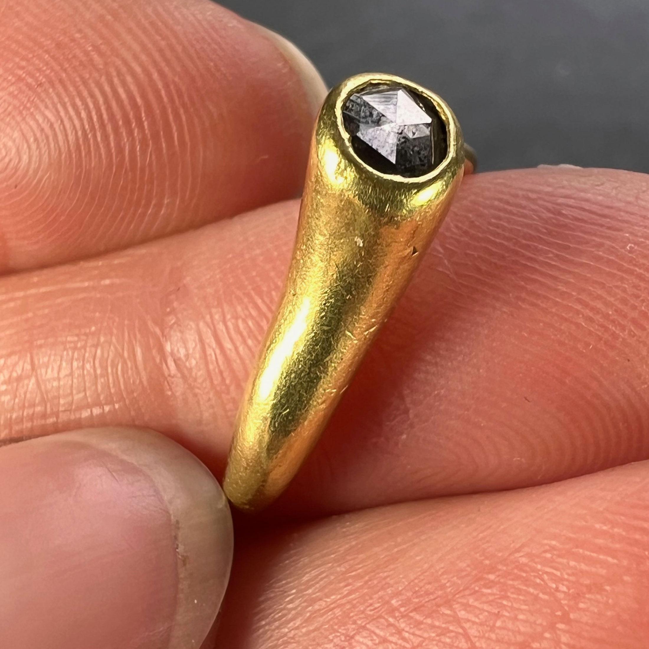 Women's or Men's Cornicello Lucky Horn 18K Yellow Gold Diamond Charm Pendant