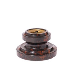 Encrier circulaire en pierre serpentine de Cornouailles, vers 1800.