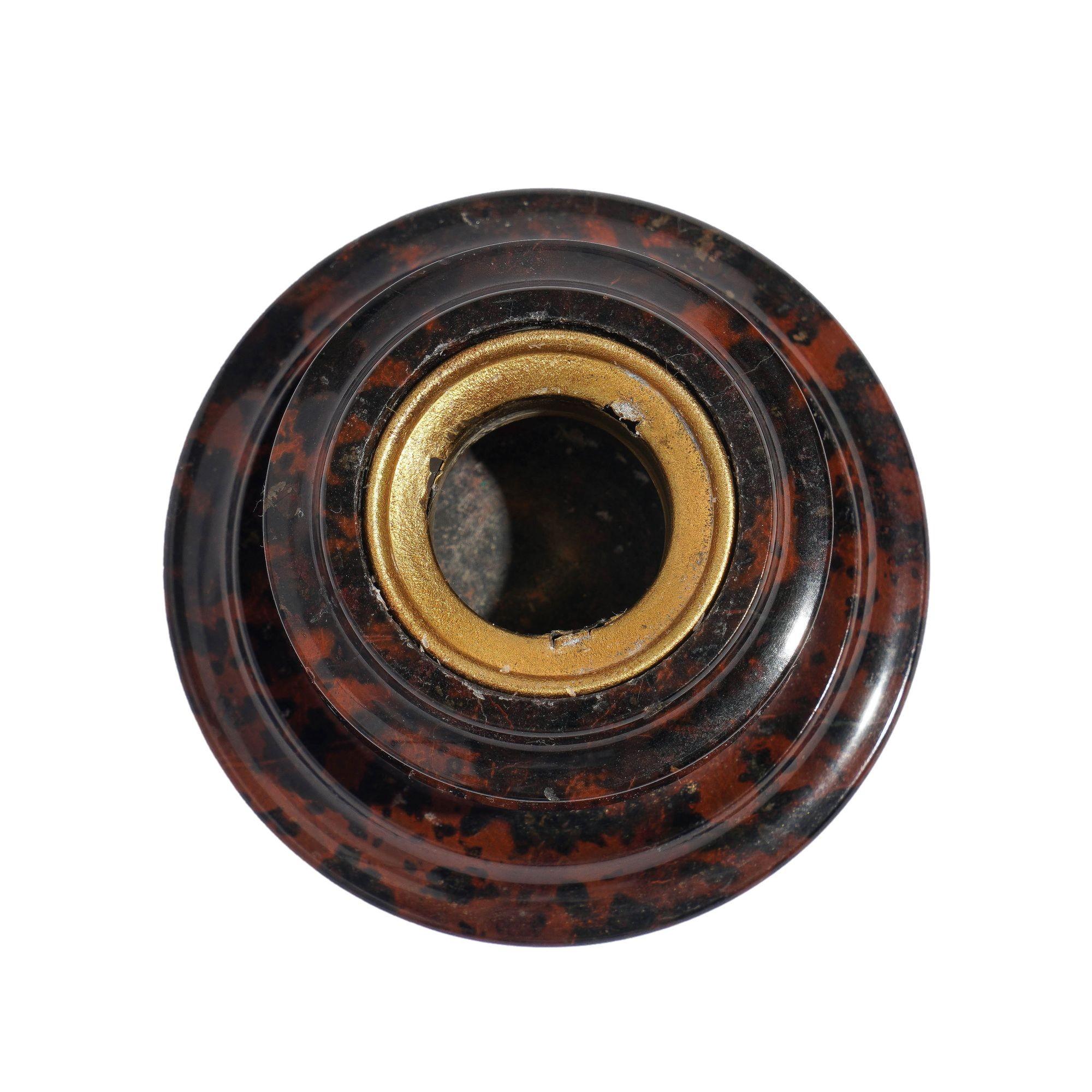 Tintero circular abierto de piedra serpentina de Cornualles, c. 1800 Serpentina en venta