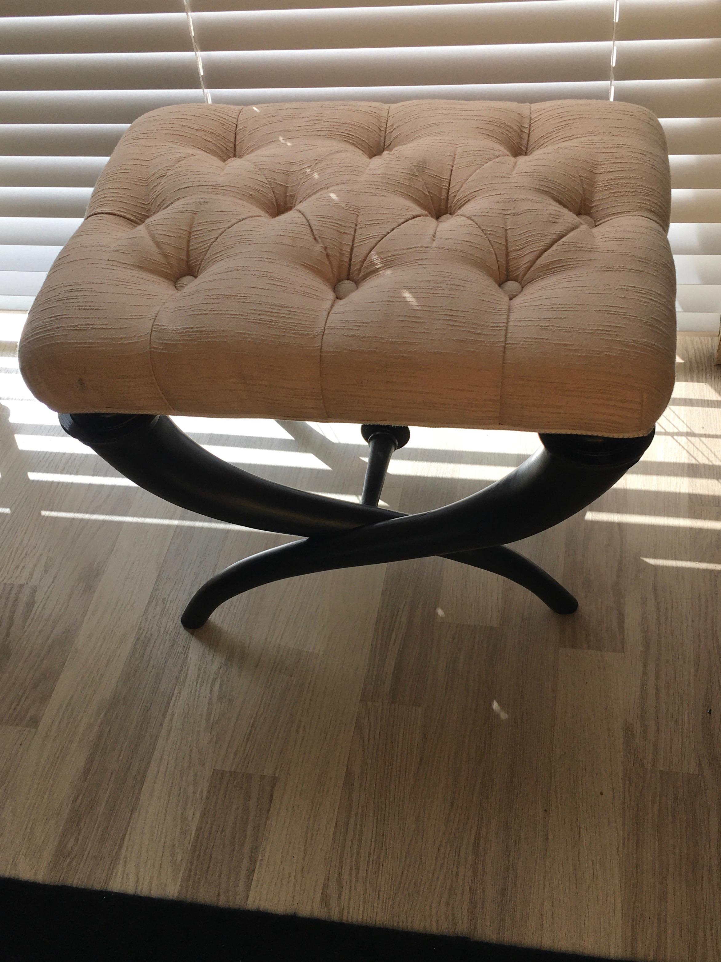 Elegant cornucopia padded stool designed by De Coene frères, Belgium.
Black lacquered and original beige fabric.
Designed circa 1940-1950.