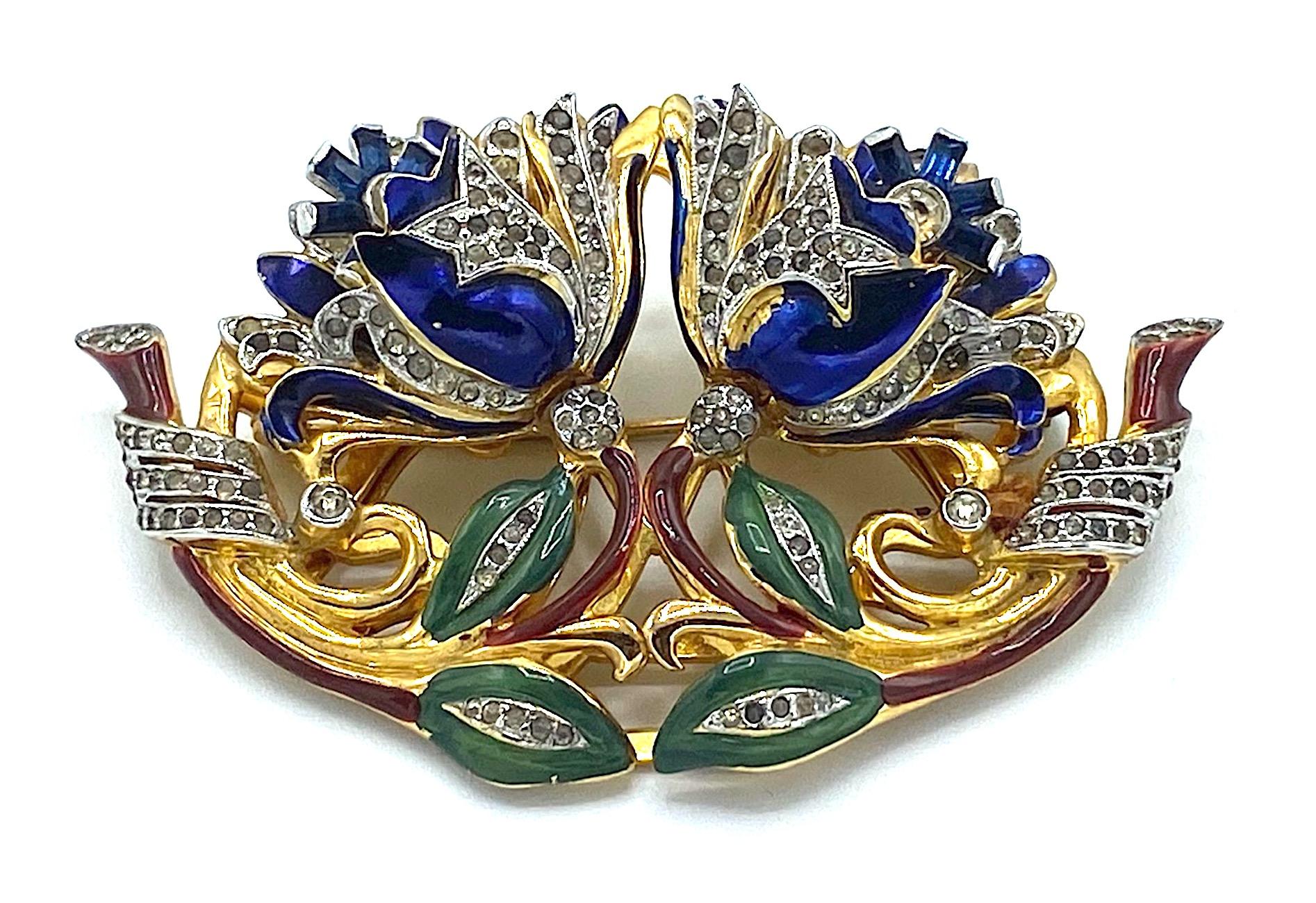 Coro 1940s Gold with Enamel Flowers Trembler Duette Brooch In Good Condition In New York, NY