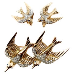 Coro c.1944 Heavenly Swallows Gold Plated Vintage Duette Clip Brooch and Earring