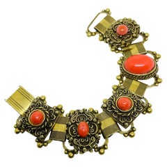 CORO pegasus signed vintage gold tone faux coral link bracelet
