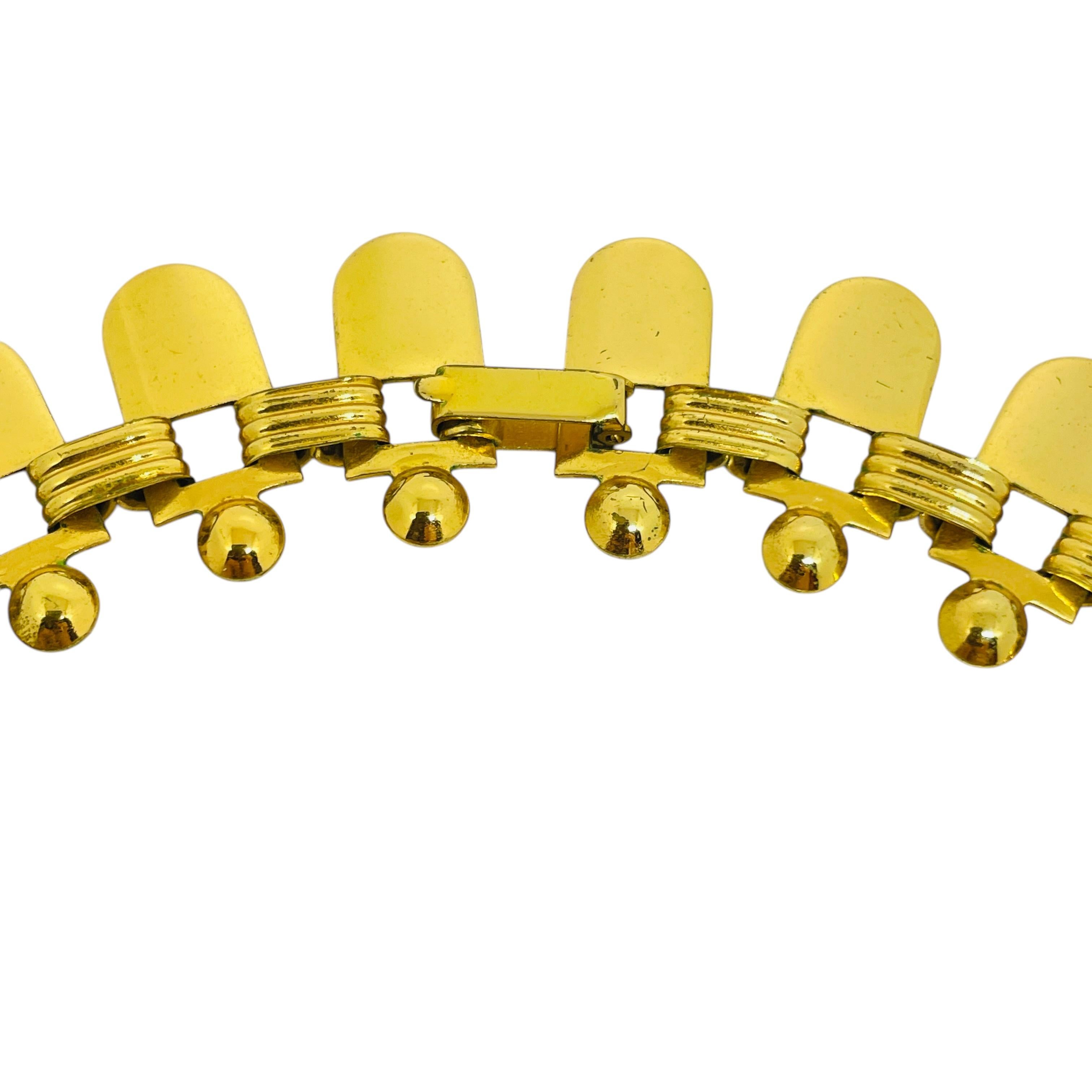 Coro firmato in tonalità oro, collana a catena modernista e di design In condizioni buone in vendita a Palos Hills, IL