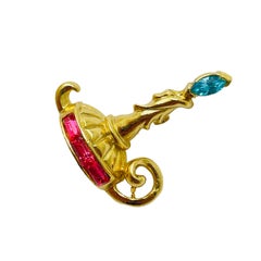 CORO signed vintage gold tone rhinestone small candle designer brooch
