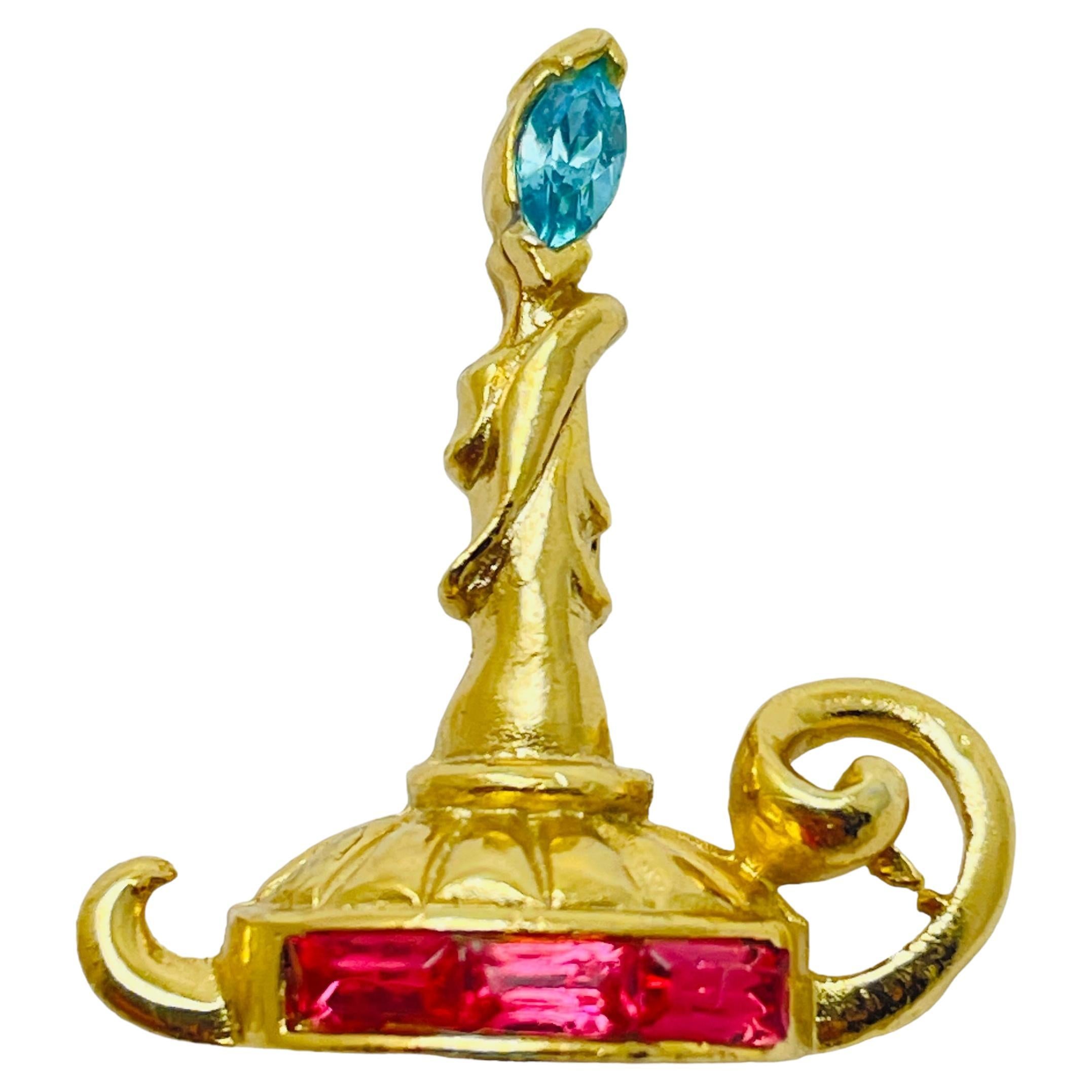 CORO signed vintage gold tone rhinestone small candle designer brooch For Sale