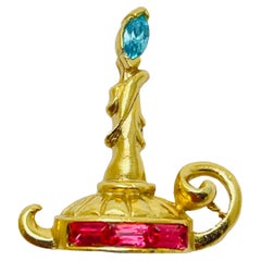 CORO signed vintage gold tone rhinestone small candle designer brooch