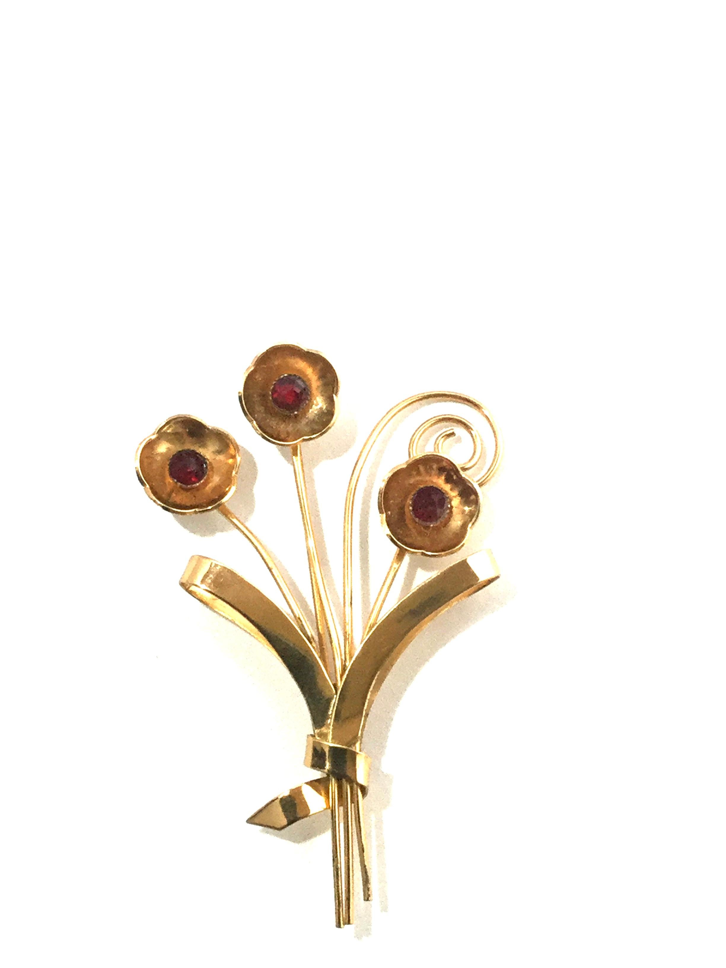 Rétro Coro Broche fleur en argent sterling et plaqué or avec broche en vente