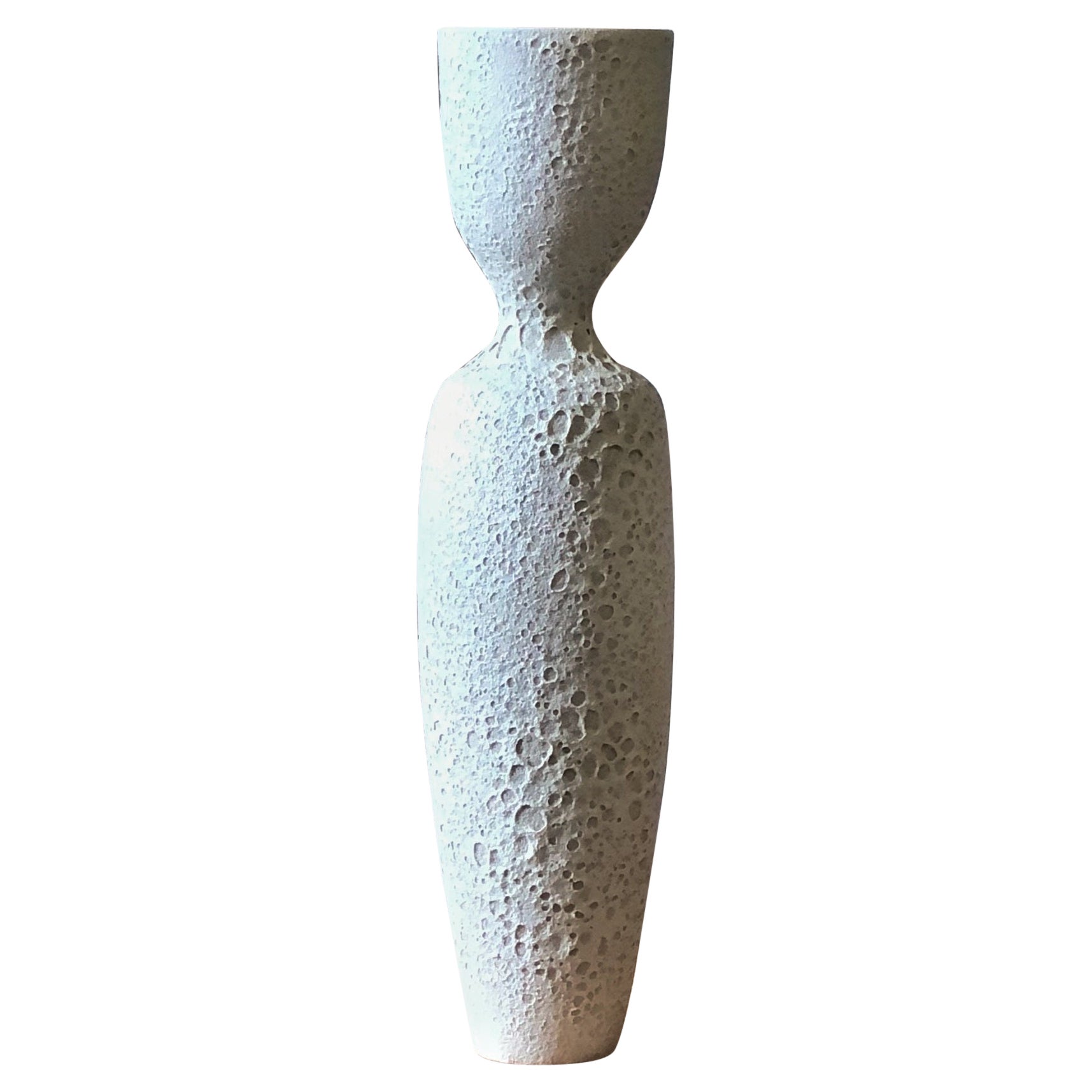 Corolla Crater-Vase von Sophie Vaidie