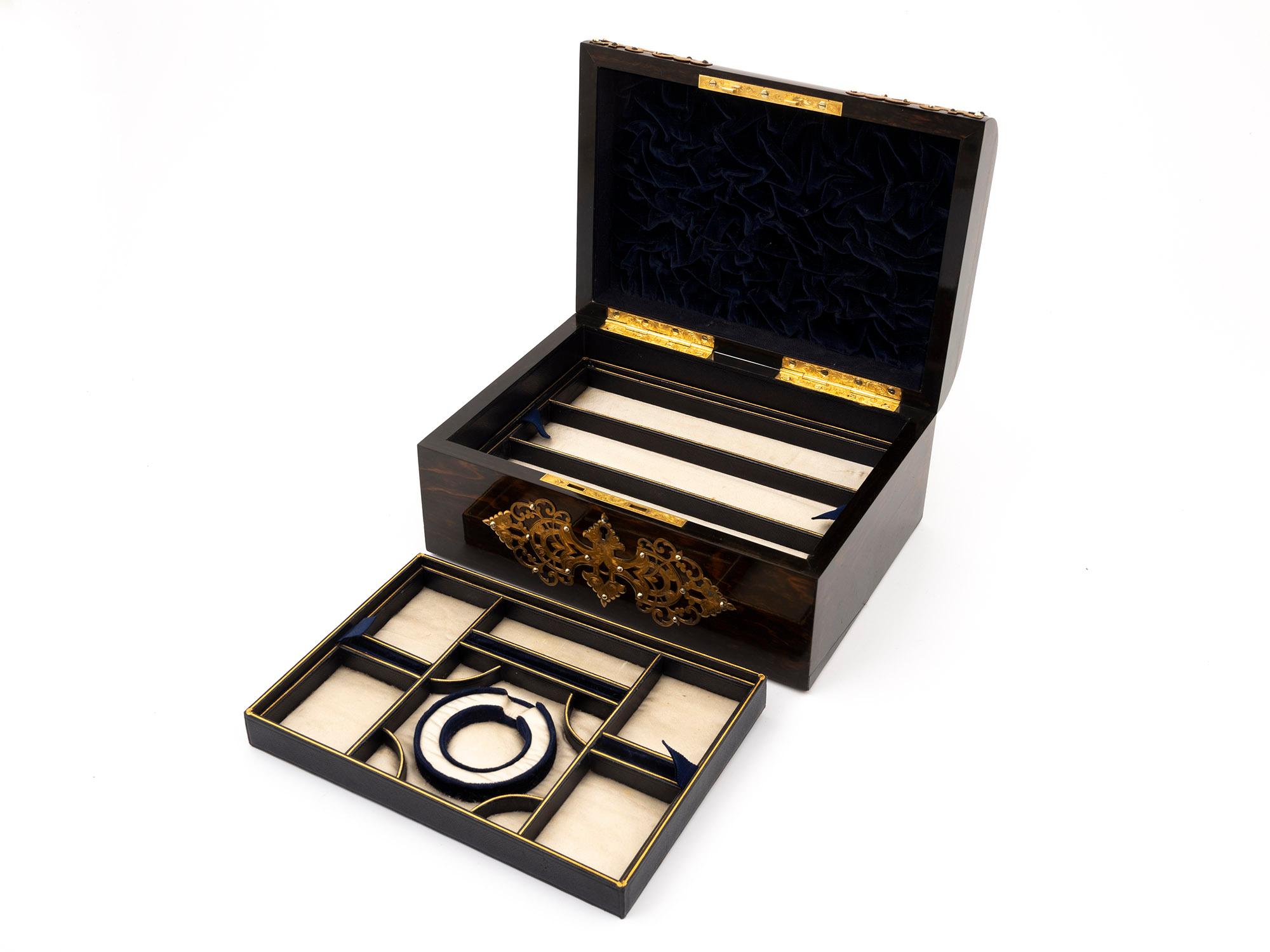 Coromandel Dome-Topped Antique Jewellery Box with Wedgwood Jasperware Plaque 3