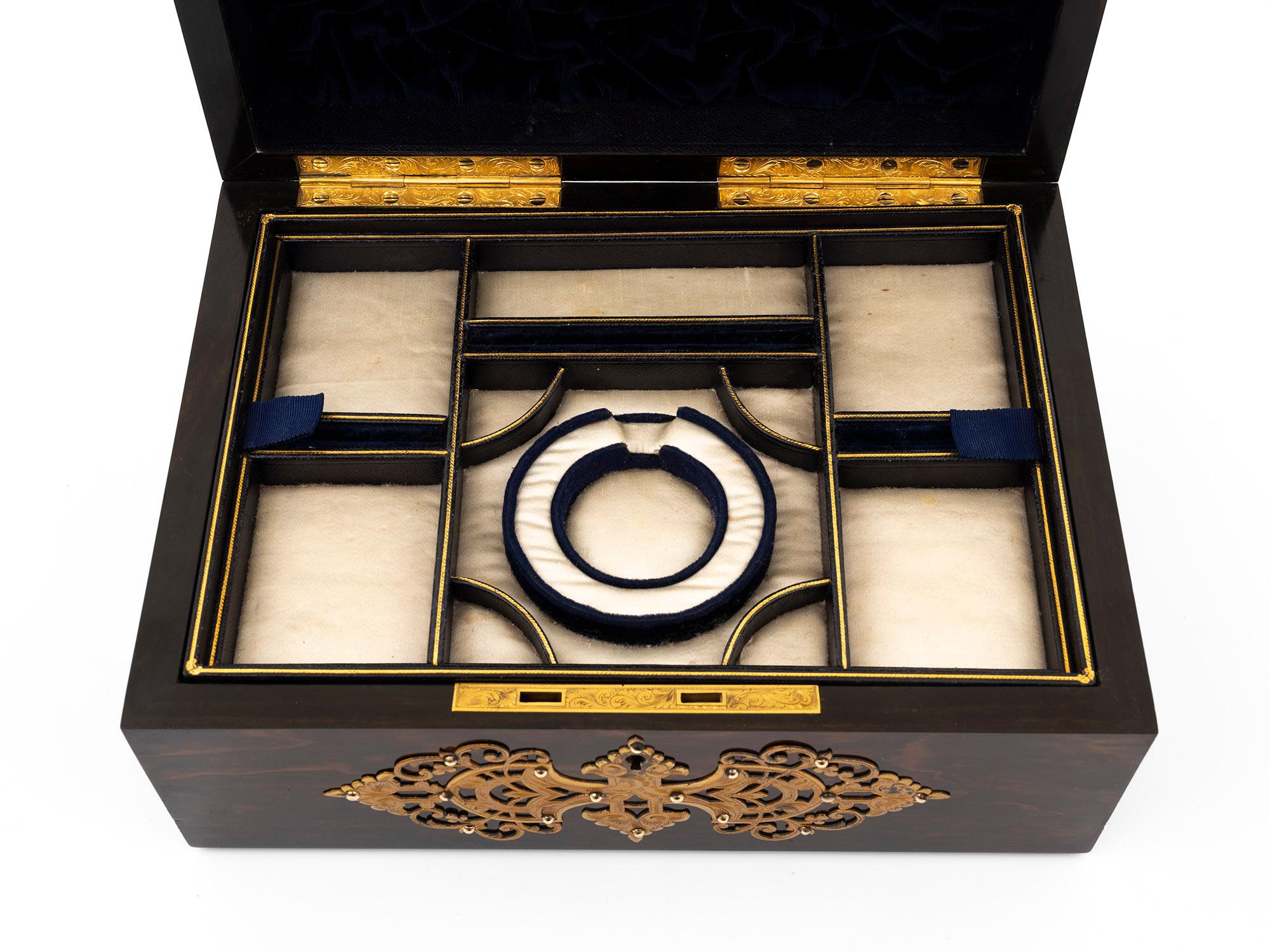 Coromandel Dome-Topped Antique Jewellery Box with Wedgwood Jasperware Plaque 2