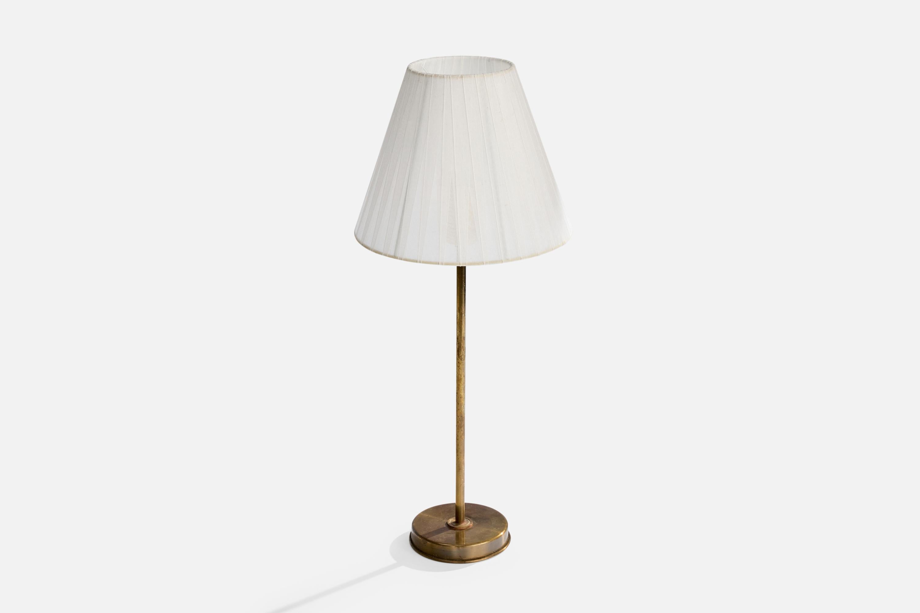 Corona Belysning, Tischlampe, Messing, Stoff, Schweden, 1940er Jahre (Skandinavische Moderne) im Angebot