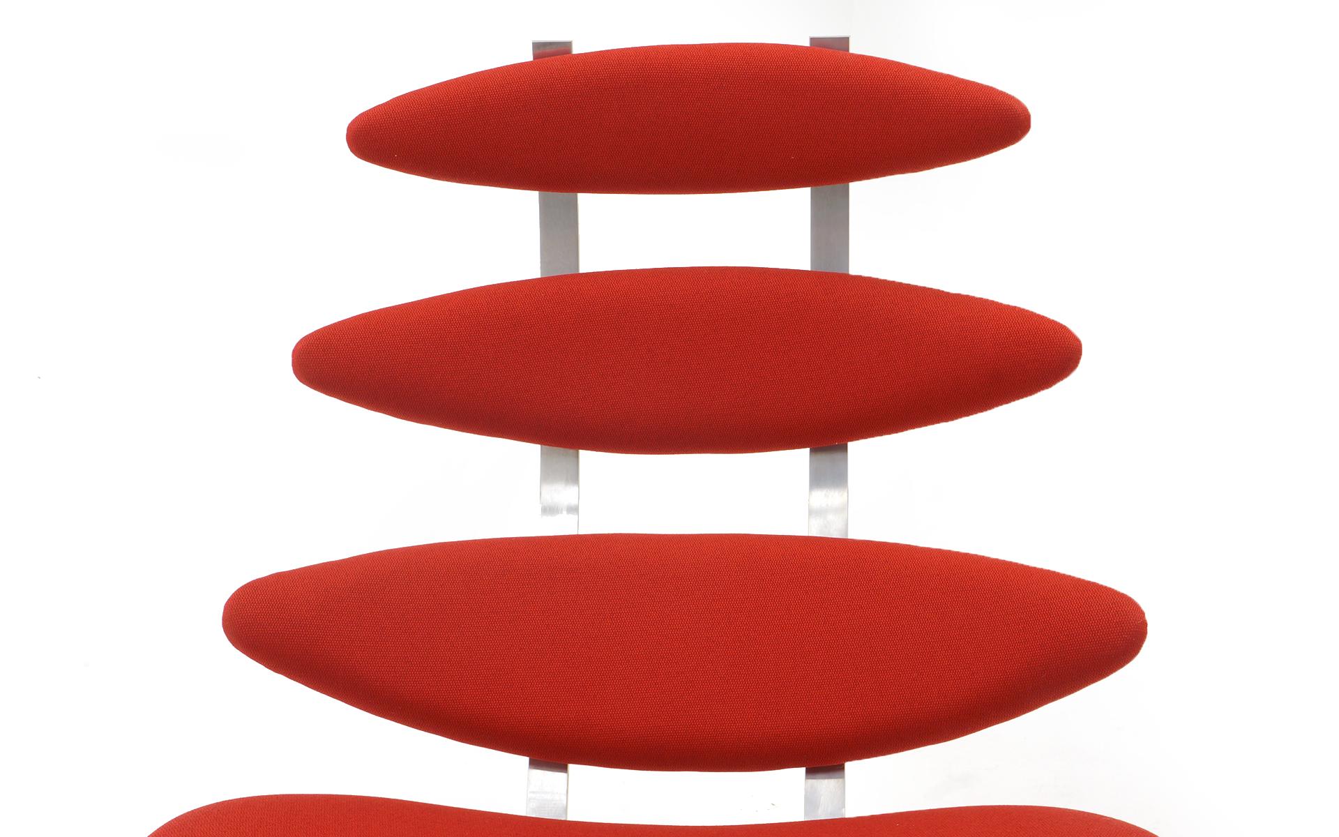 Mid-Century Modern Corona Chair by Poul Volther, New Knoll Red Upholstery, High Back Swivel