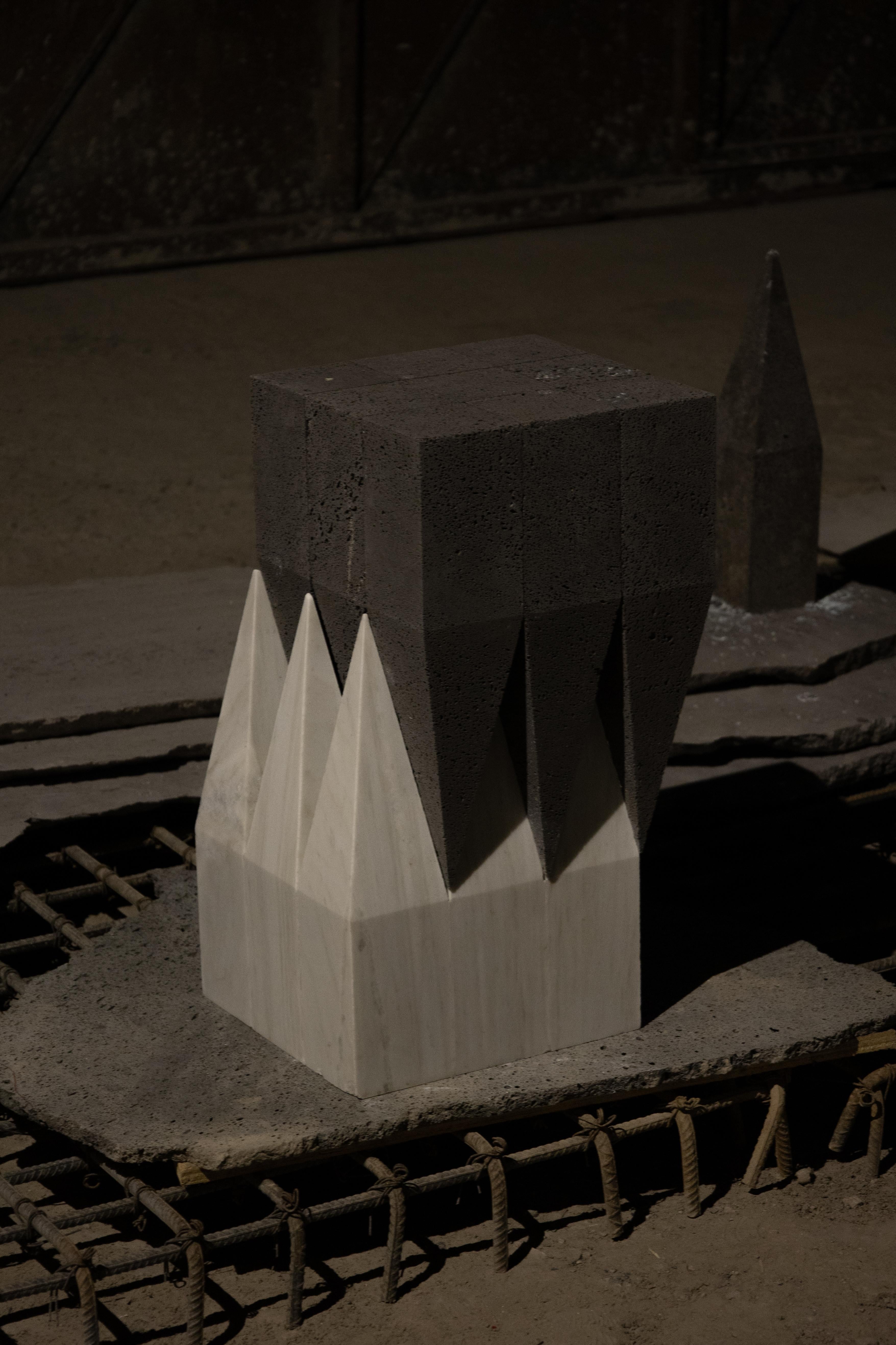 Corona Side Table in Carrara Marble & Volcanic Stone by Alina Rotzinger In New Condition For Sale In Geneve, CH