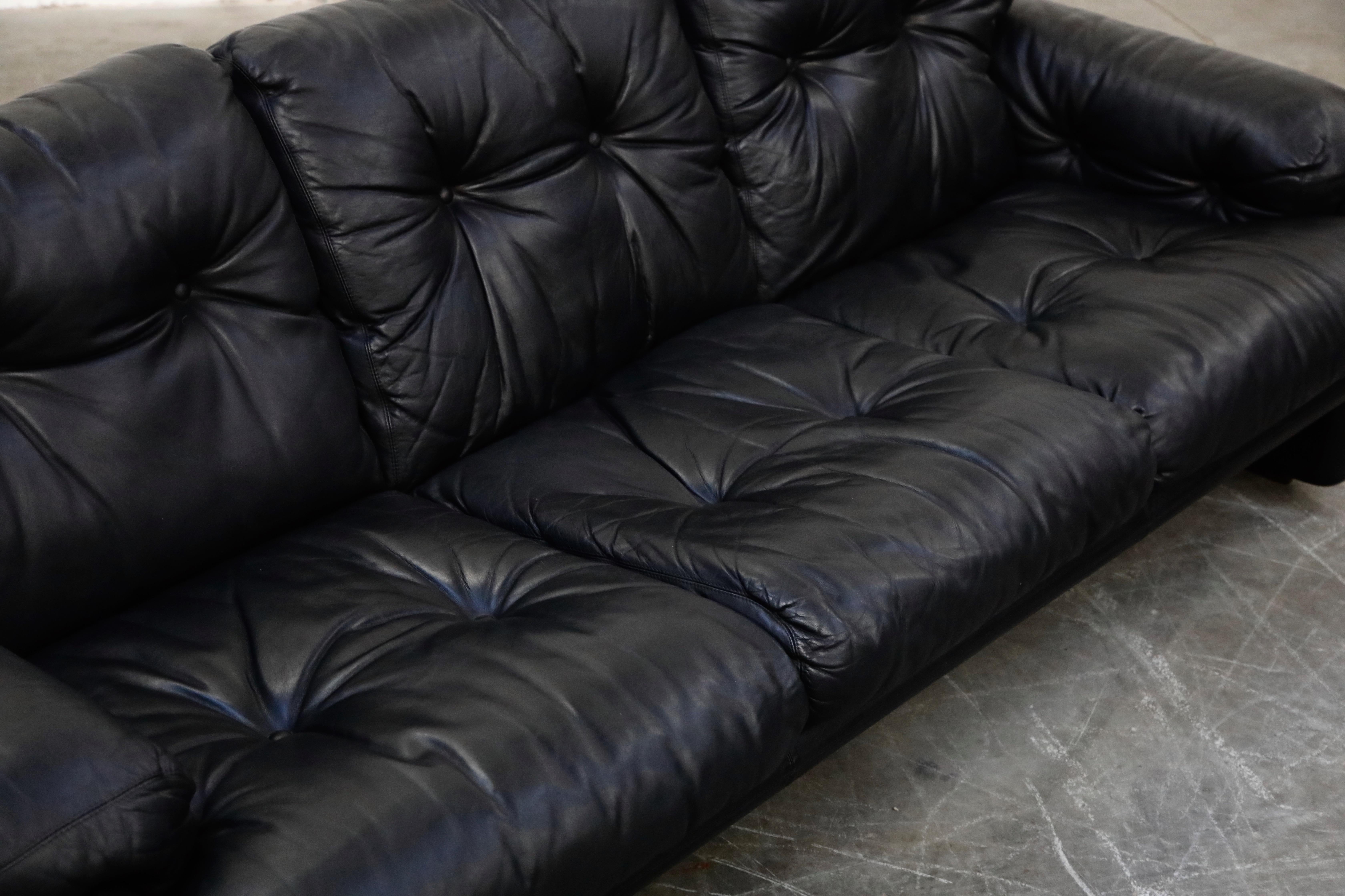 Coronado Sofa in Black Leather by Afra & Tobia Scarpa for B&B Italia, circa 1980 13