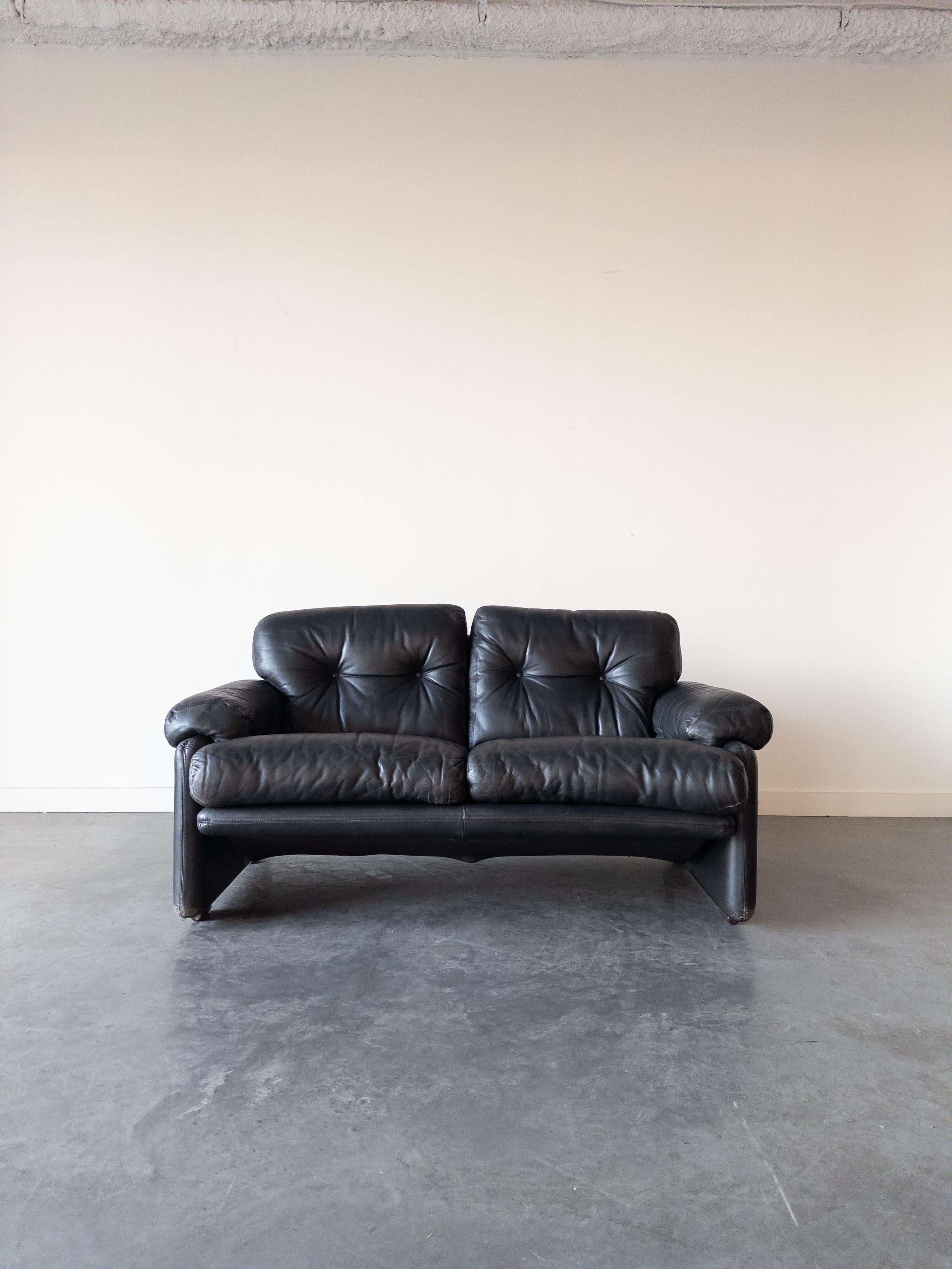 Mid-Century Modern Coronado Sofa in Black Leather by Tobia & Afra Scarpa for B&B Italia For Sale