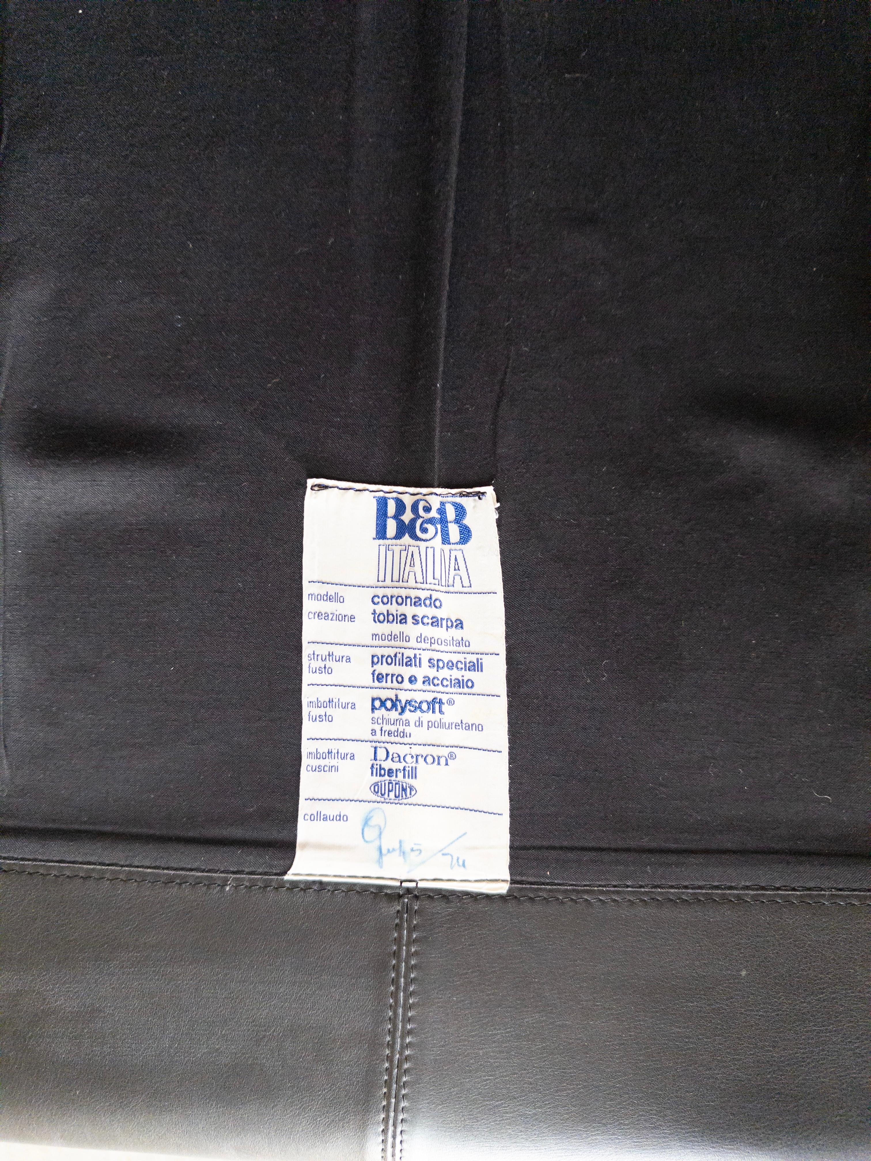 Italian Coronado Sofa in Black Leather by Tobia & Afra Scarpa for B&B Italia For Sale