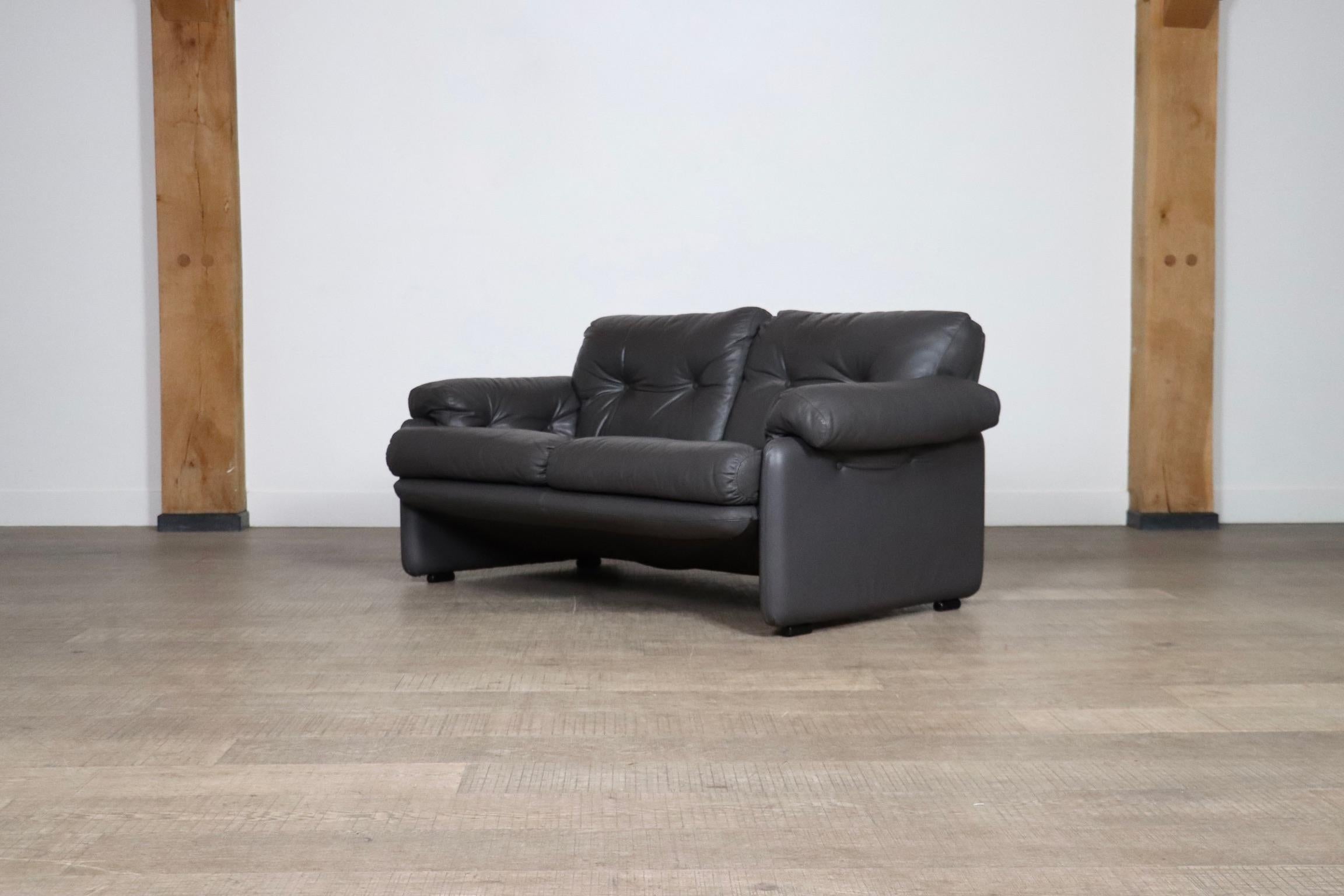 Coronado Sofa In Leather By Tobia Scarpa For B&B Italia, 1980s For Sale 8