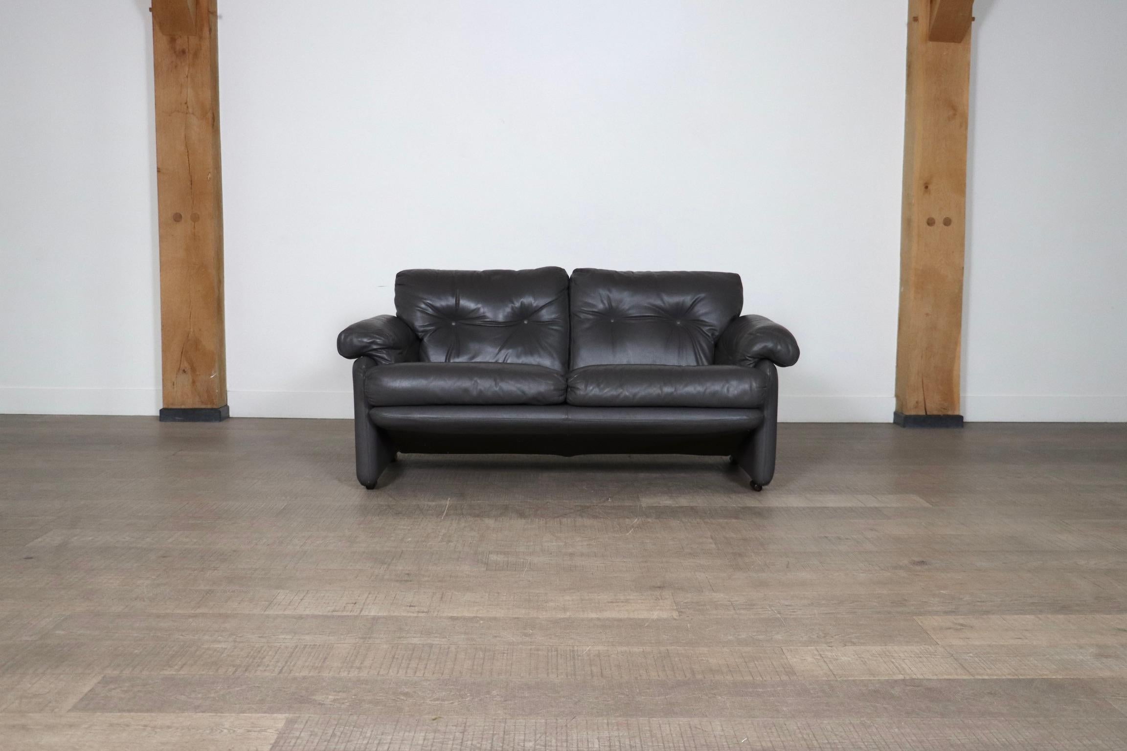 Coronado Sofa In Leather By Tobia Scarpa For B&B Italia, 1980s For Sale 2